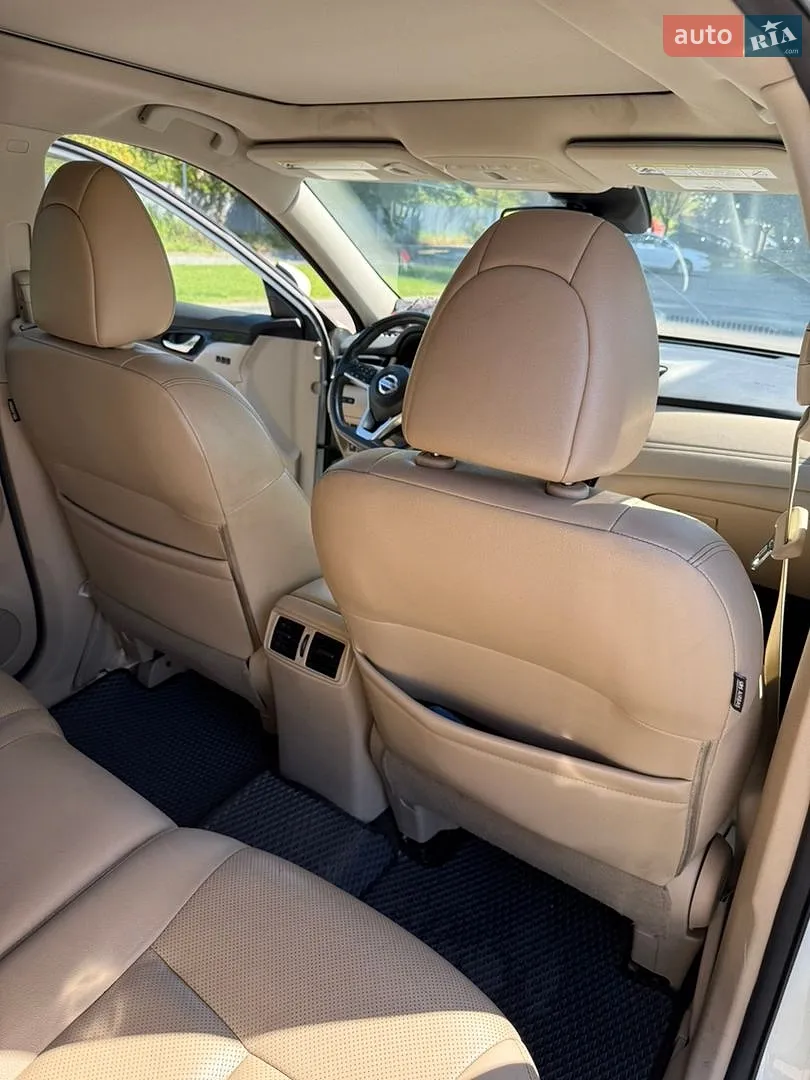 2018 Nissan Rogue - мініатюра 13