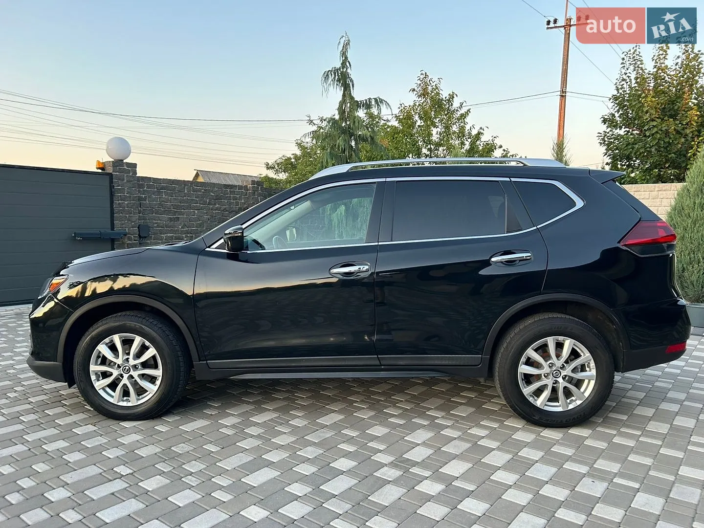 2018 Nissan Rogue - мініатюра 6