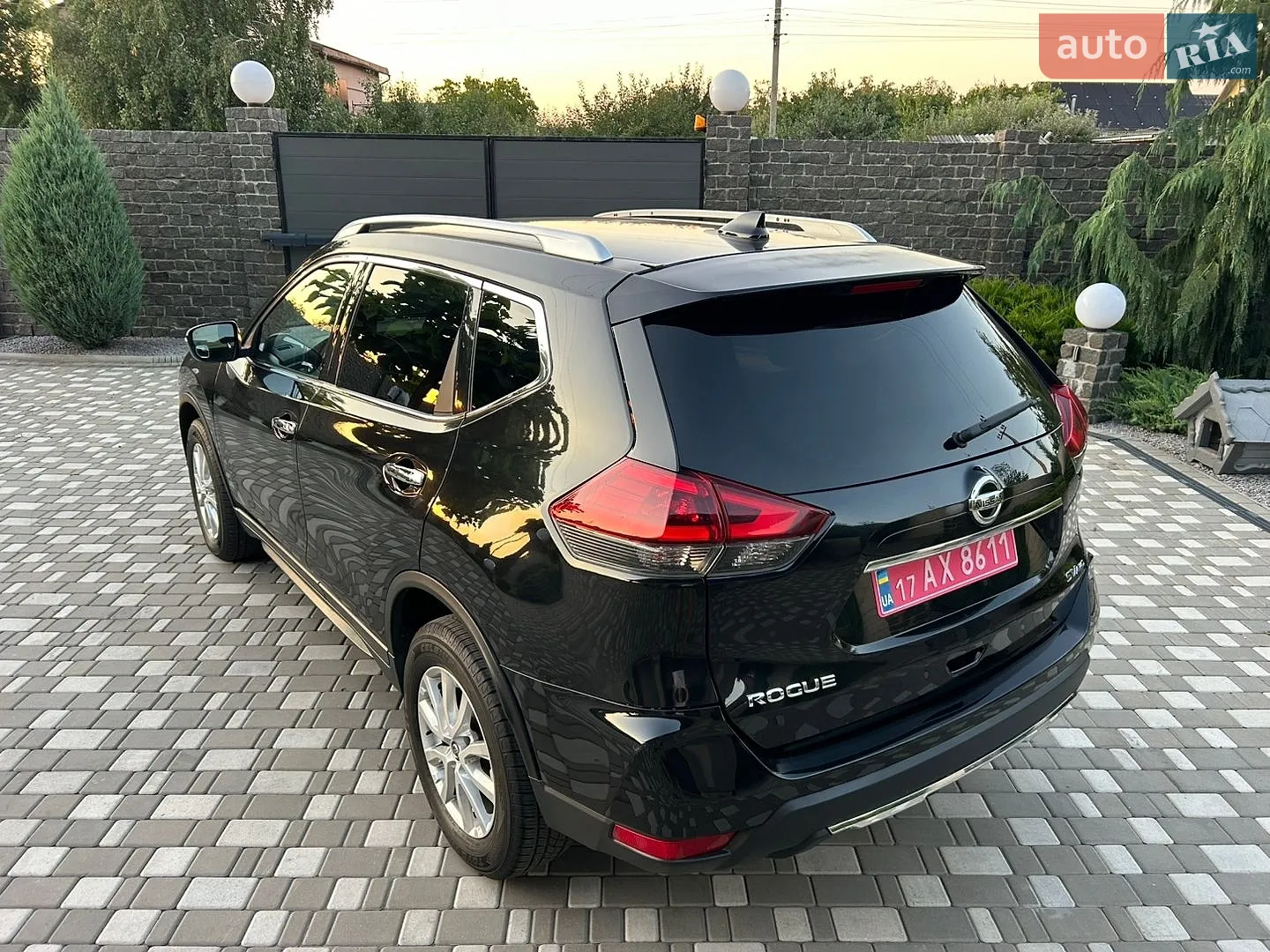 2018 Nissan Rogue - мініатюра 13