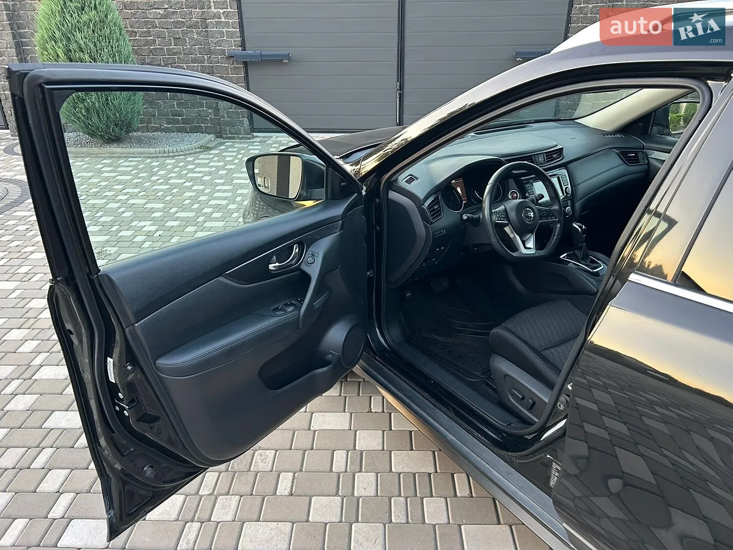 2018 Nissan Rogue - мініатюра 20