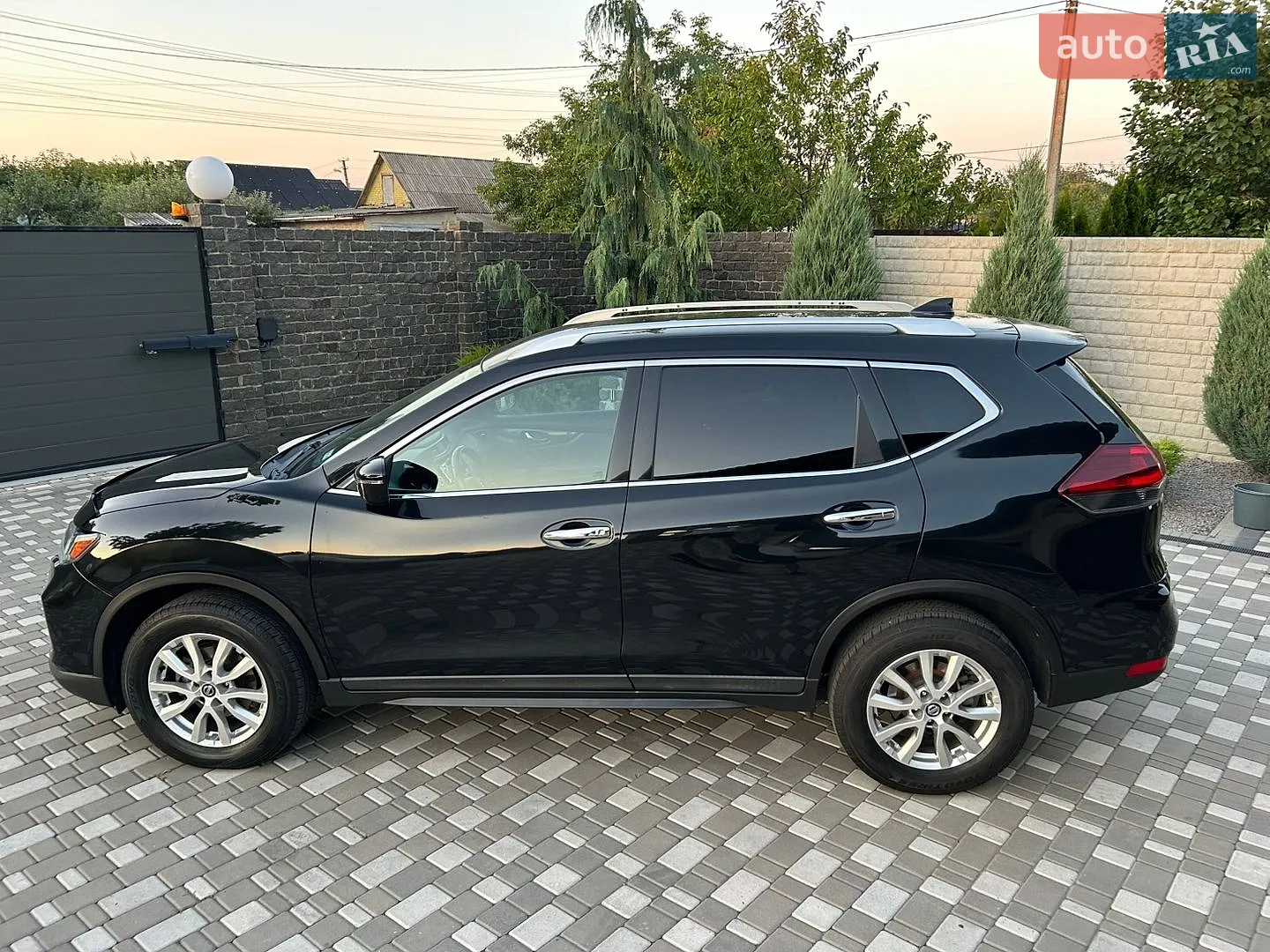 2018 Nissan Rogue - мініатюра 14