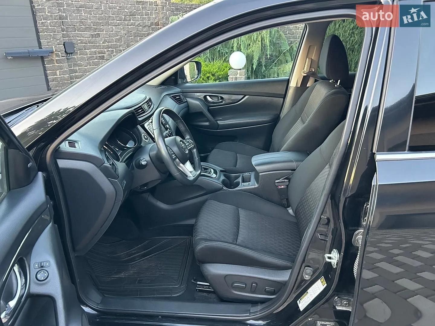 2018 Nissan Rogue - мініатюра 24