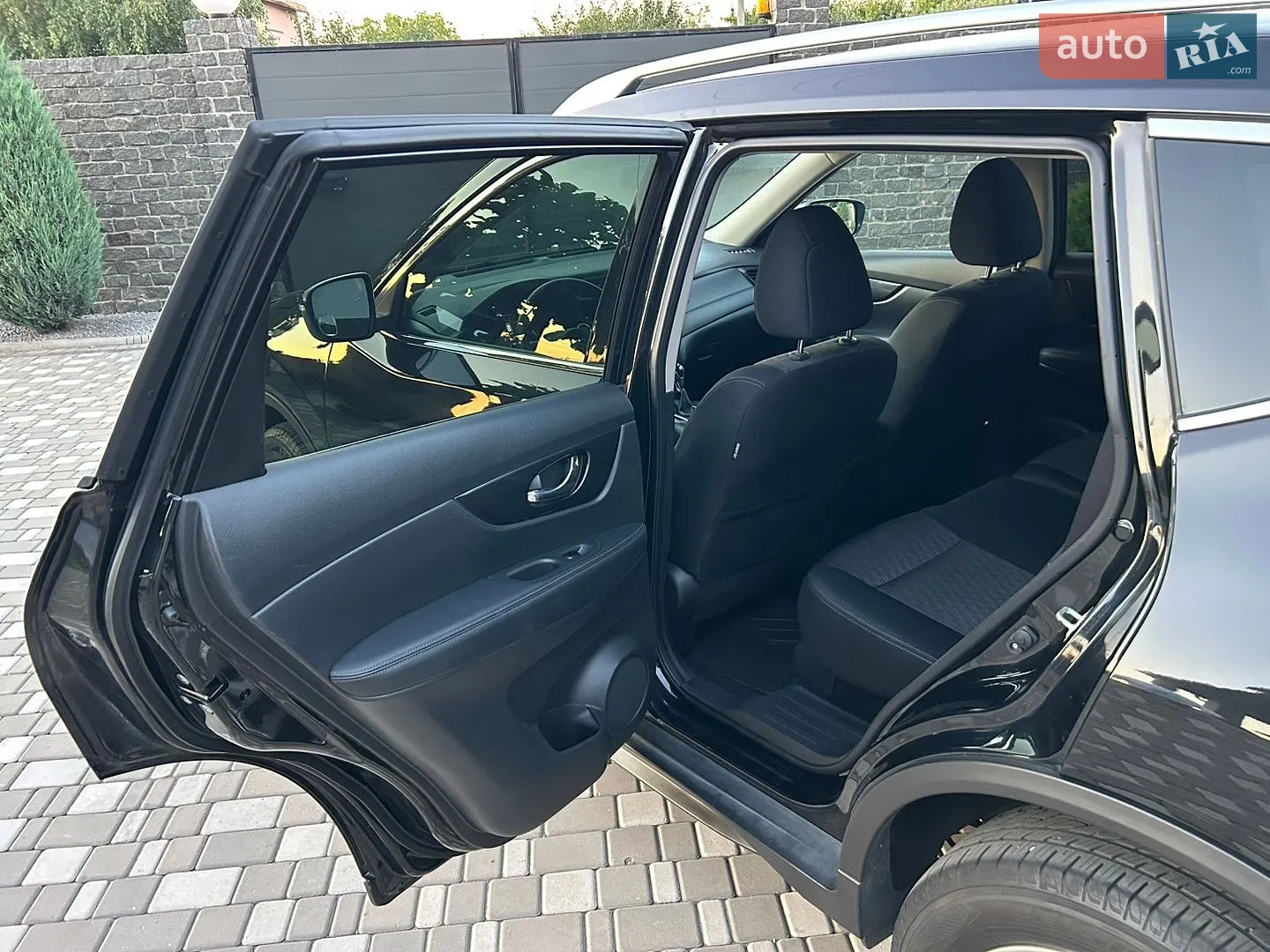 2018 Nissan Rogue - мініатюра 33