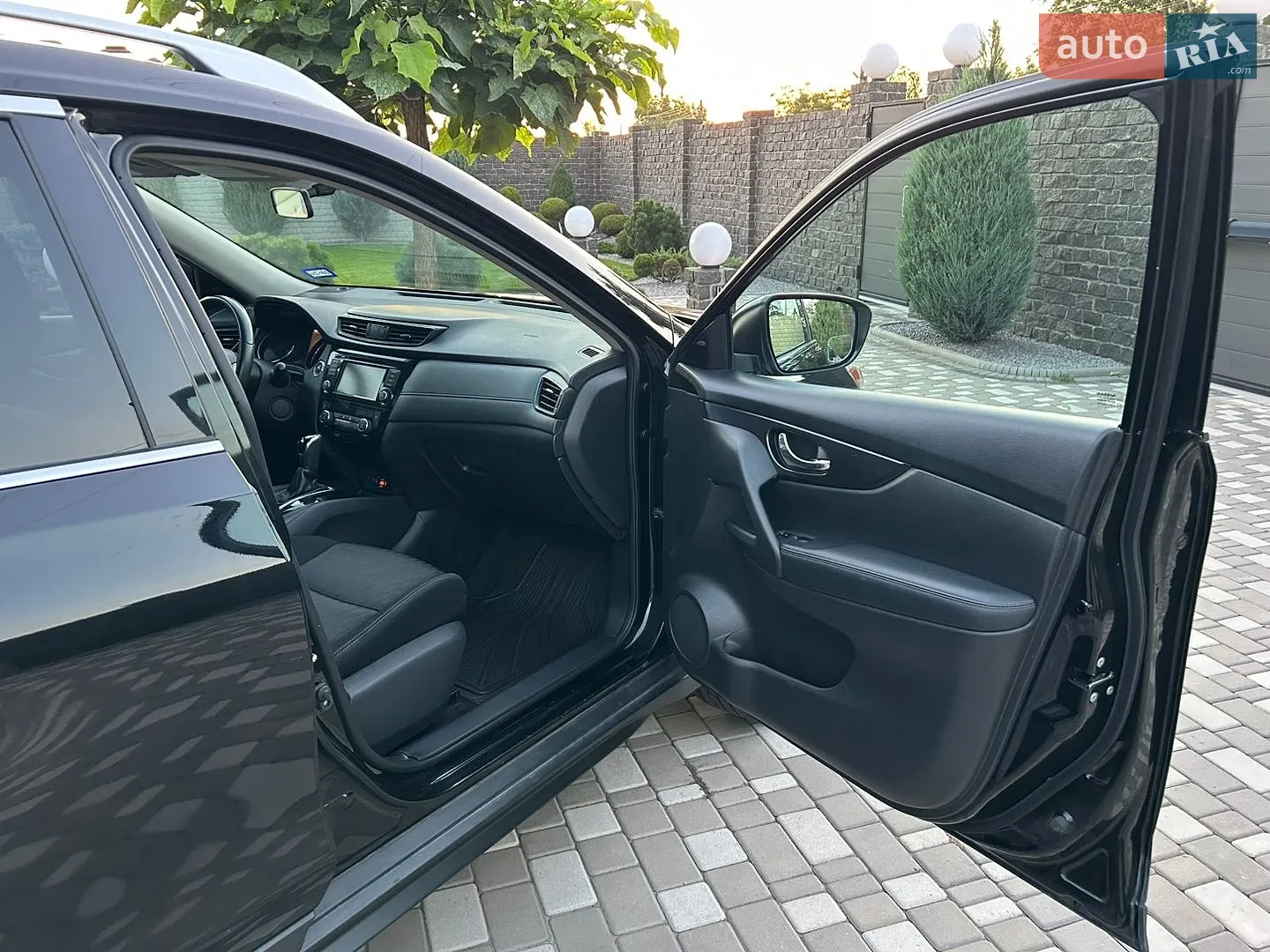 2018 Nissan Rogue - мініатюра 42
