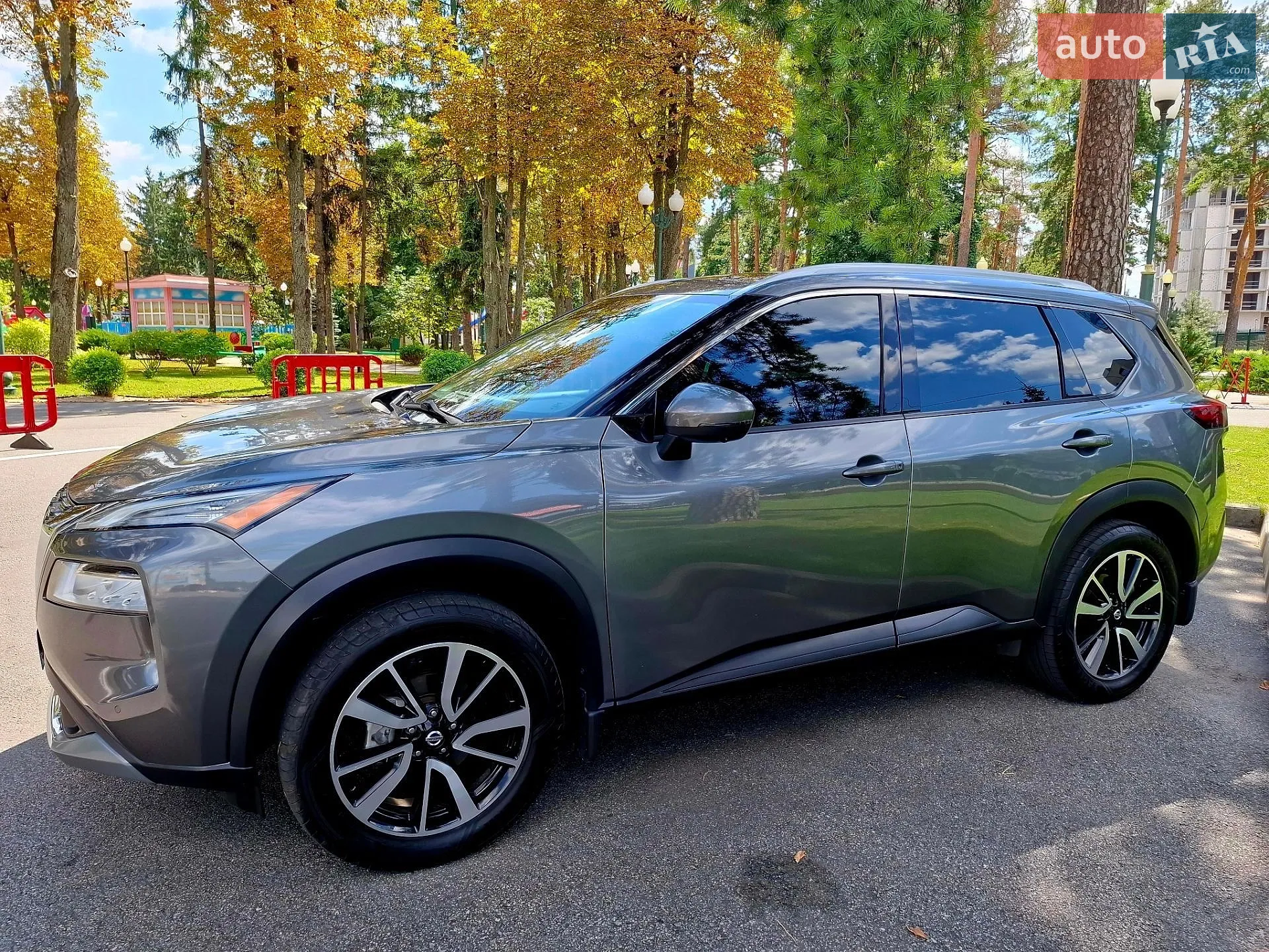 2021 Nissan Rogue - мініатюра 10