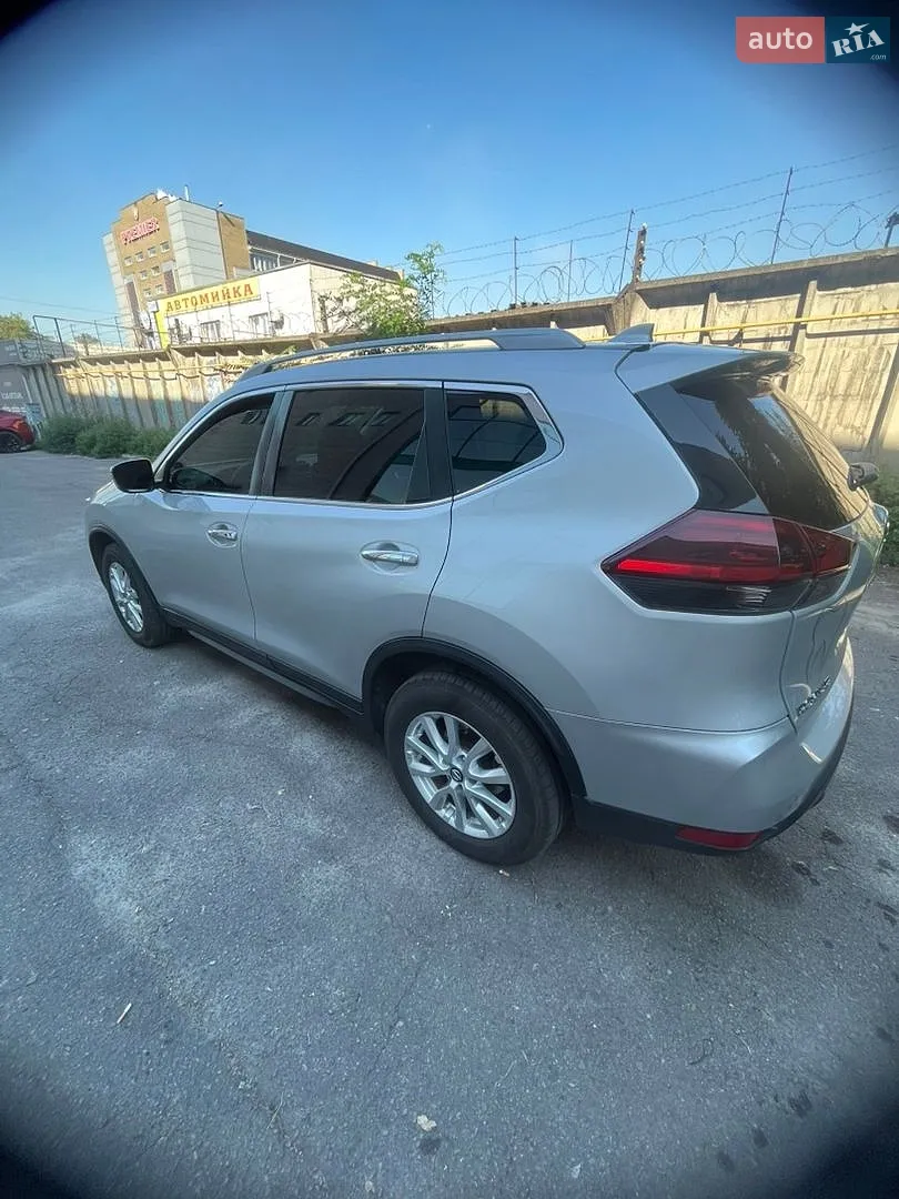 2017 Nissan Rogue - мініатюра 8