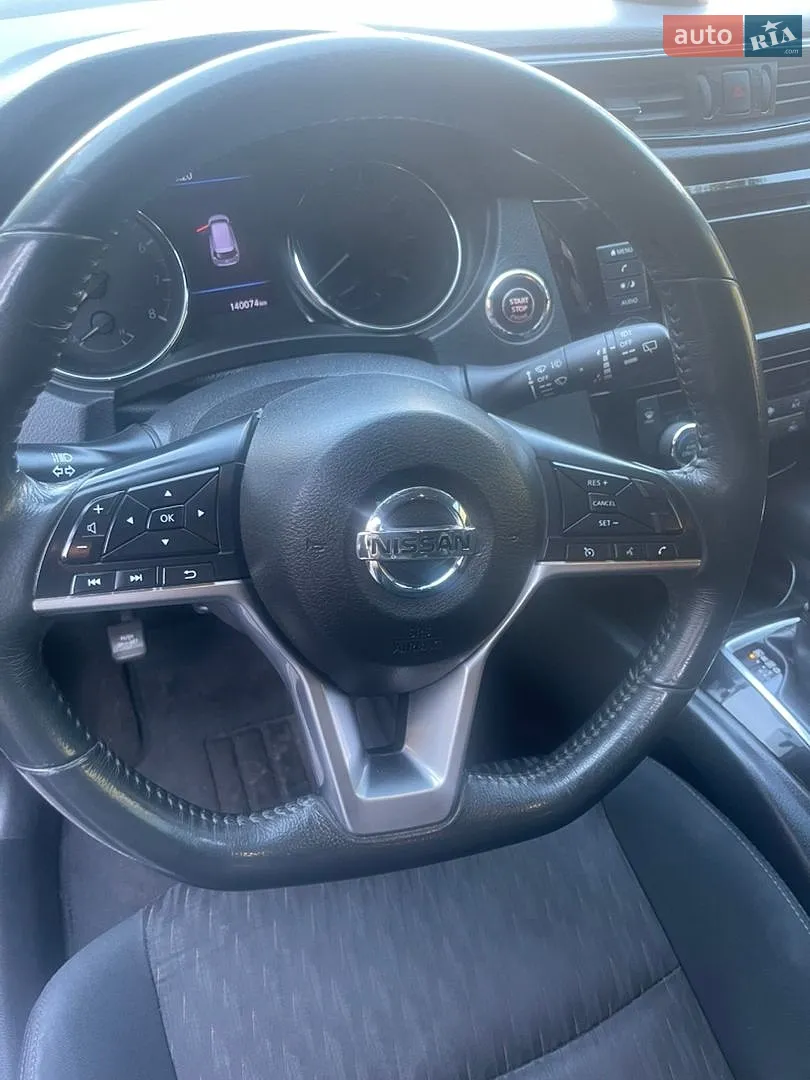 2017 Nissan Rogue - мініатюра 14