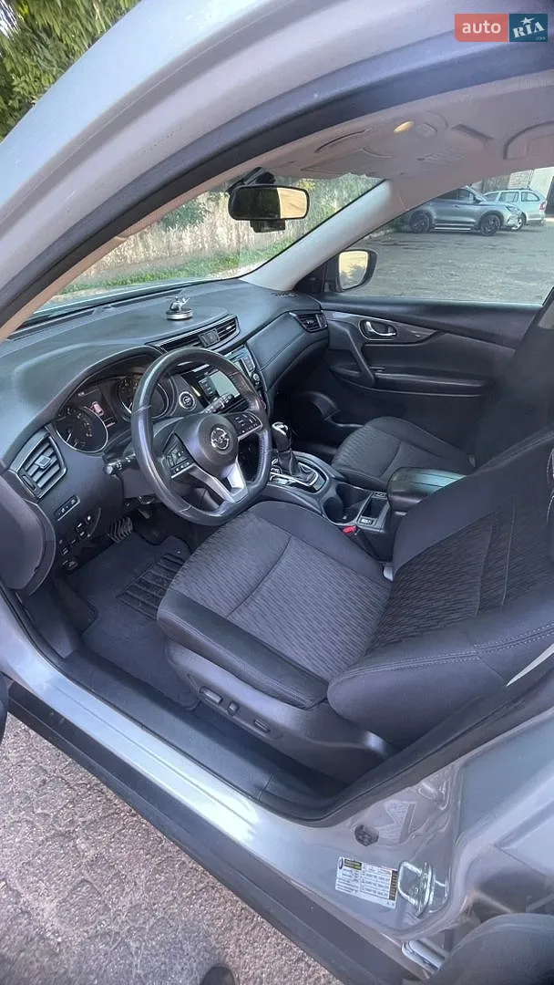 2017 Nissan Rogue - мініатюра 10