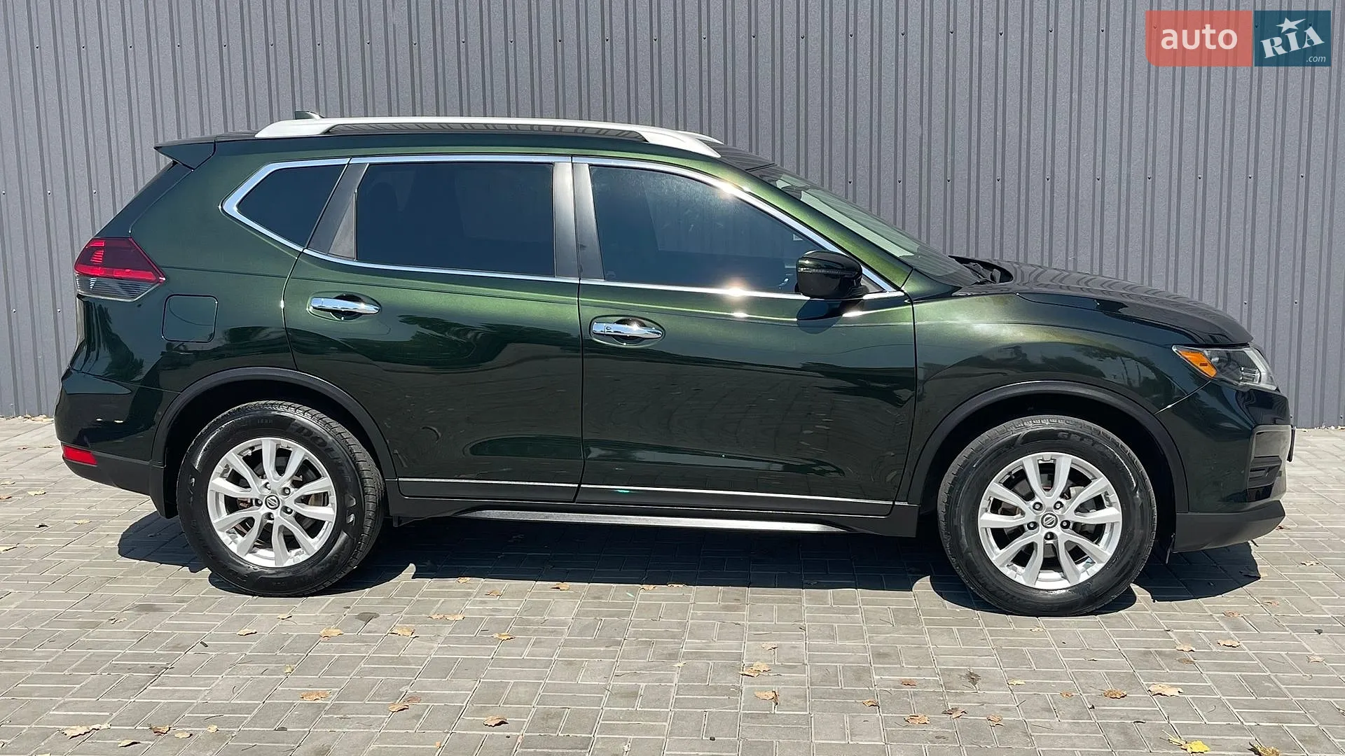 2019 Nissan Rogue - мініатюра 17