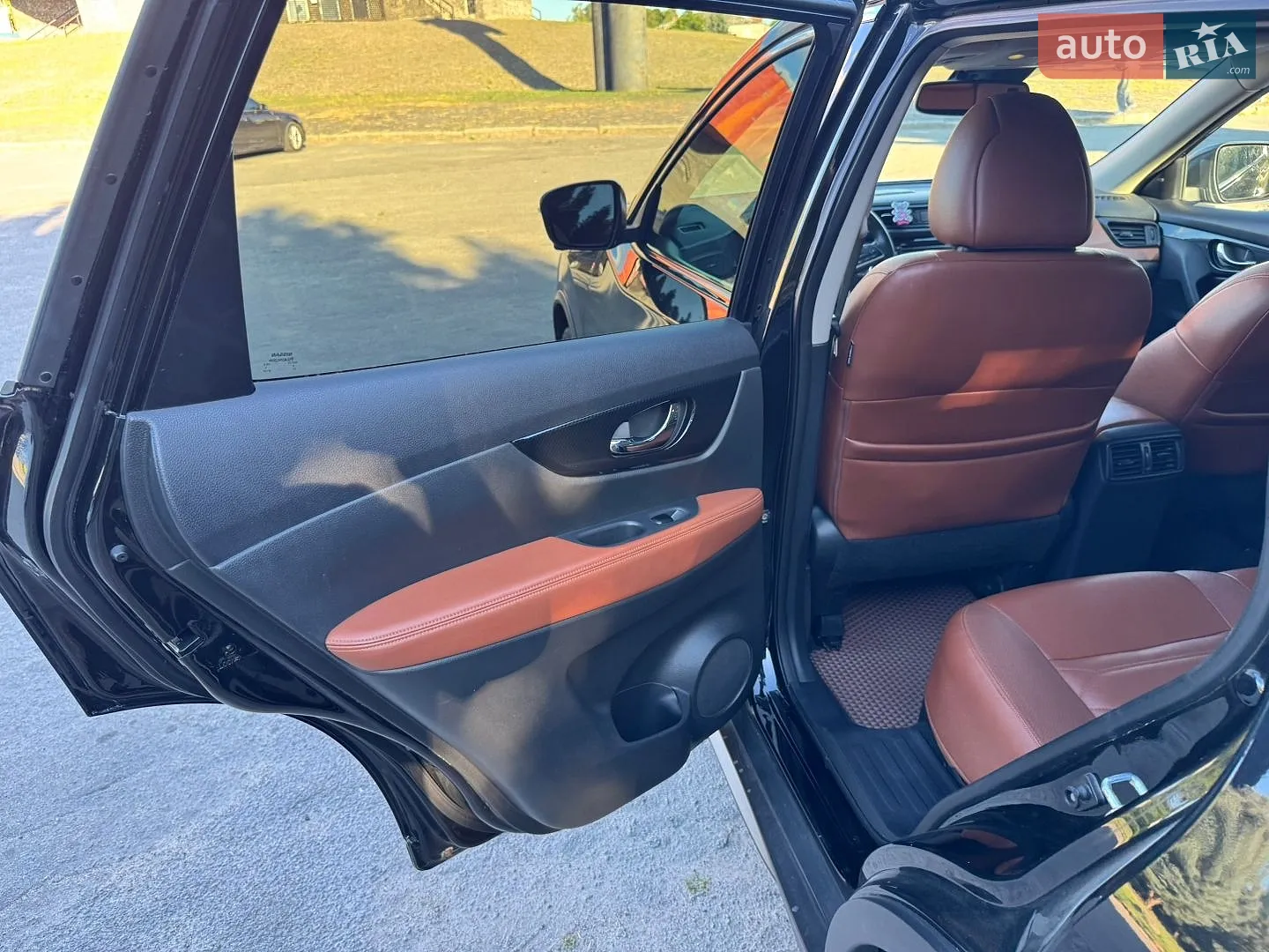 2017 Nissan Rogue - мініатюра 13
