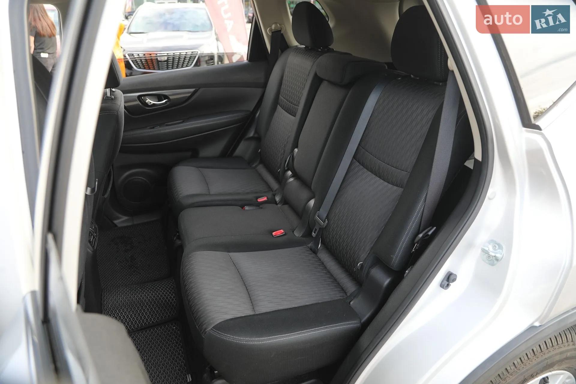 2017 Nissan Rogue - мініатюра 14