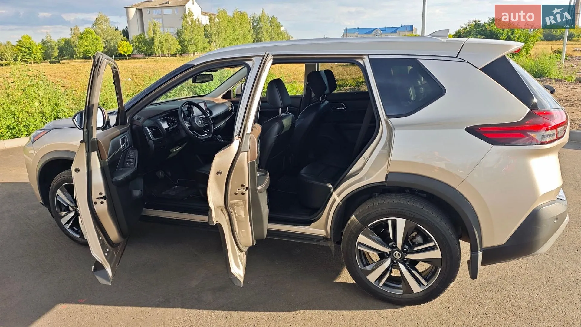 2021 Nissan Rogue - мініатюра 5
