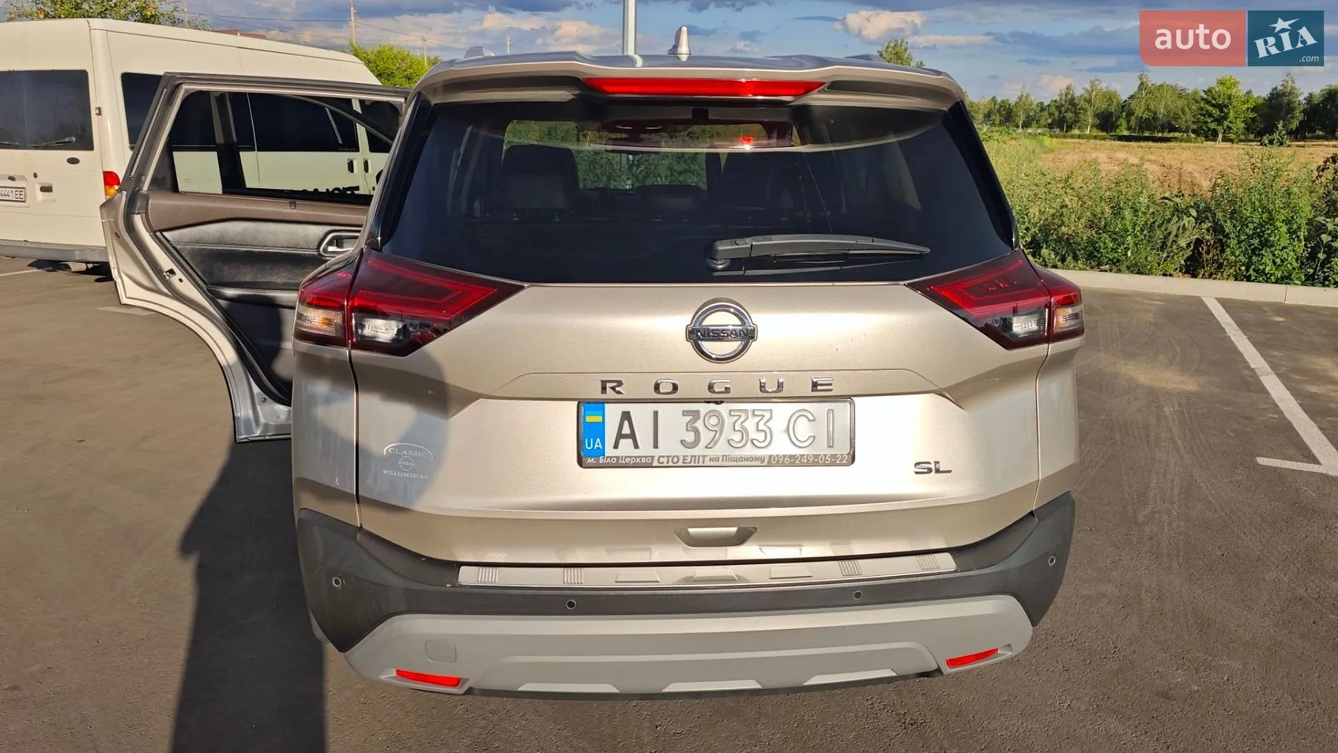 2021 Nissan Rogue - мініатюра 4