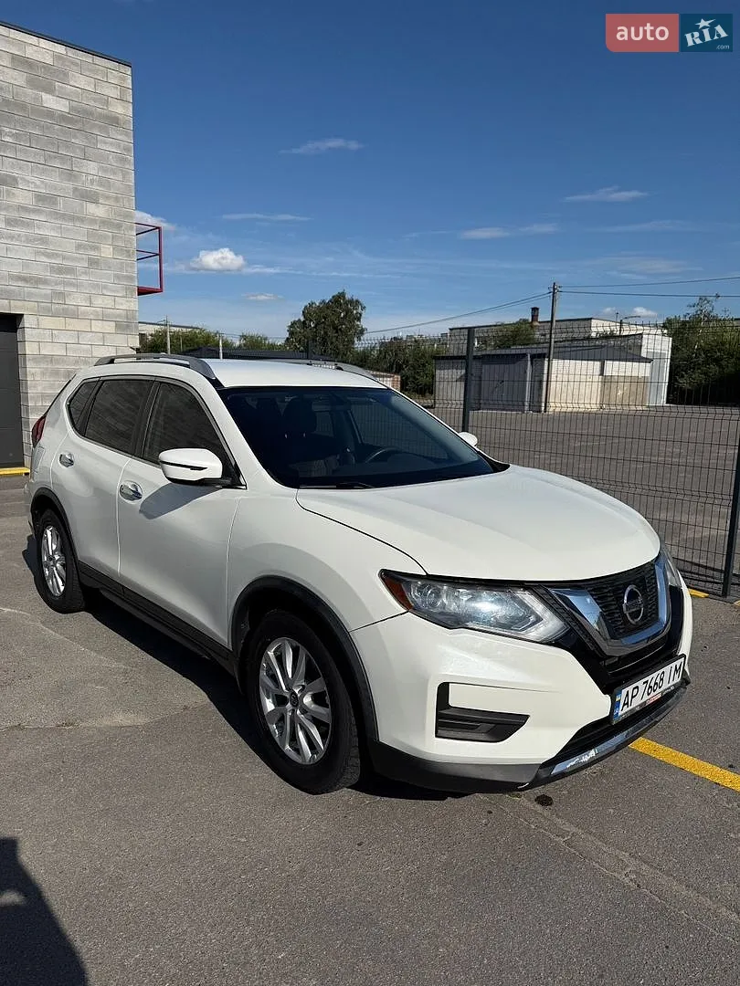 2017 Nissan Rogue - мініатюра 2
