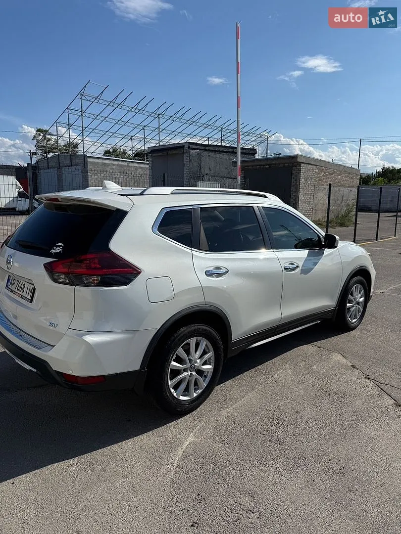 2017 Nissan Rogue - мініатюра 3