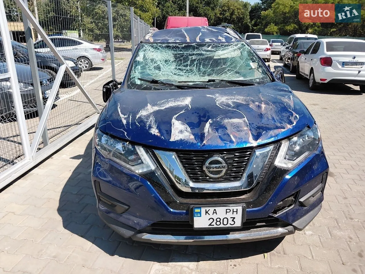2017 Nissan Rogue - фото 1
