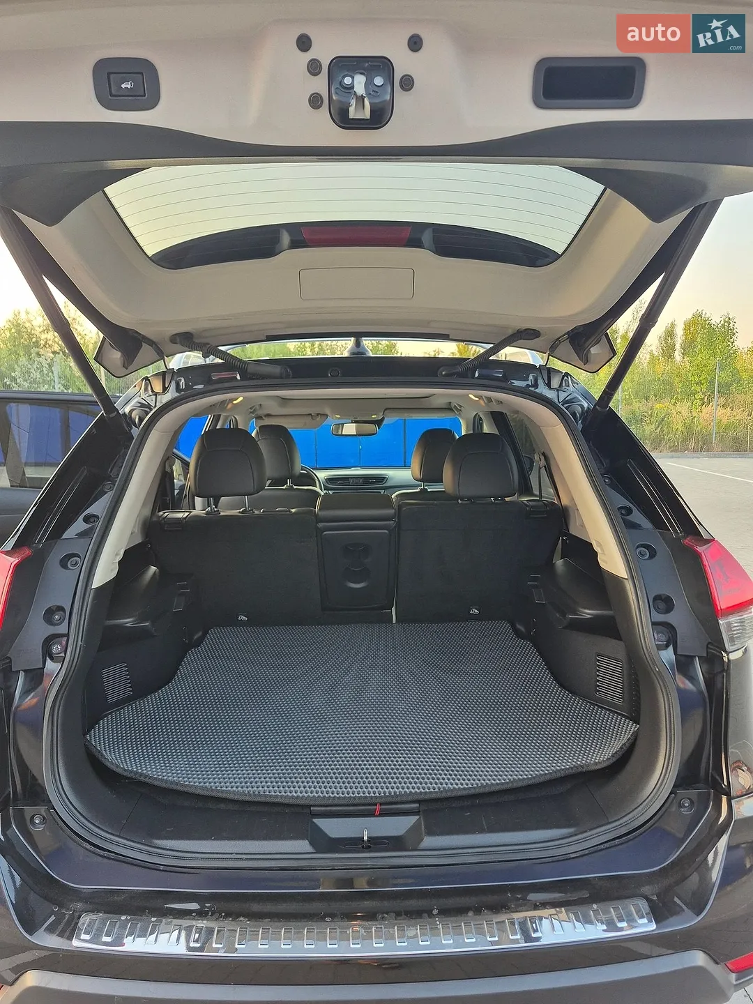 2018 Nissan Rogue - мініатюра 15