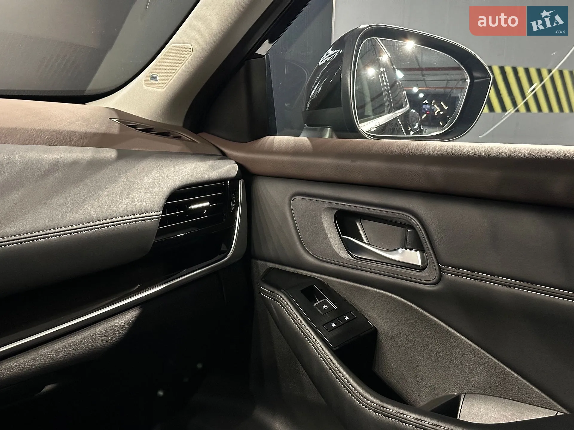 2023 Nissan Rogue - мініатюра 20