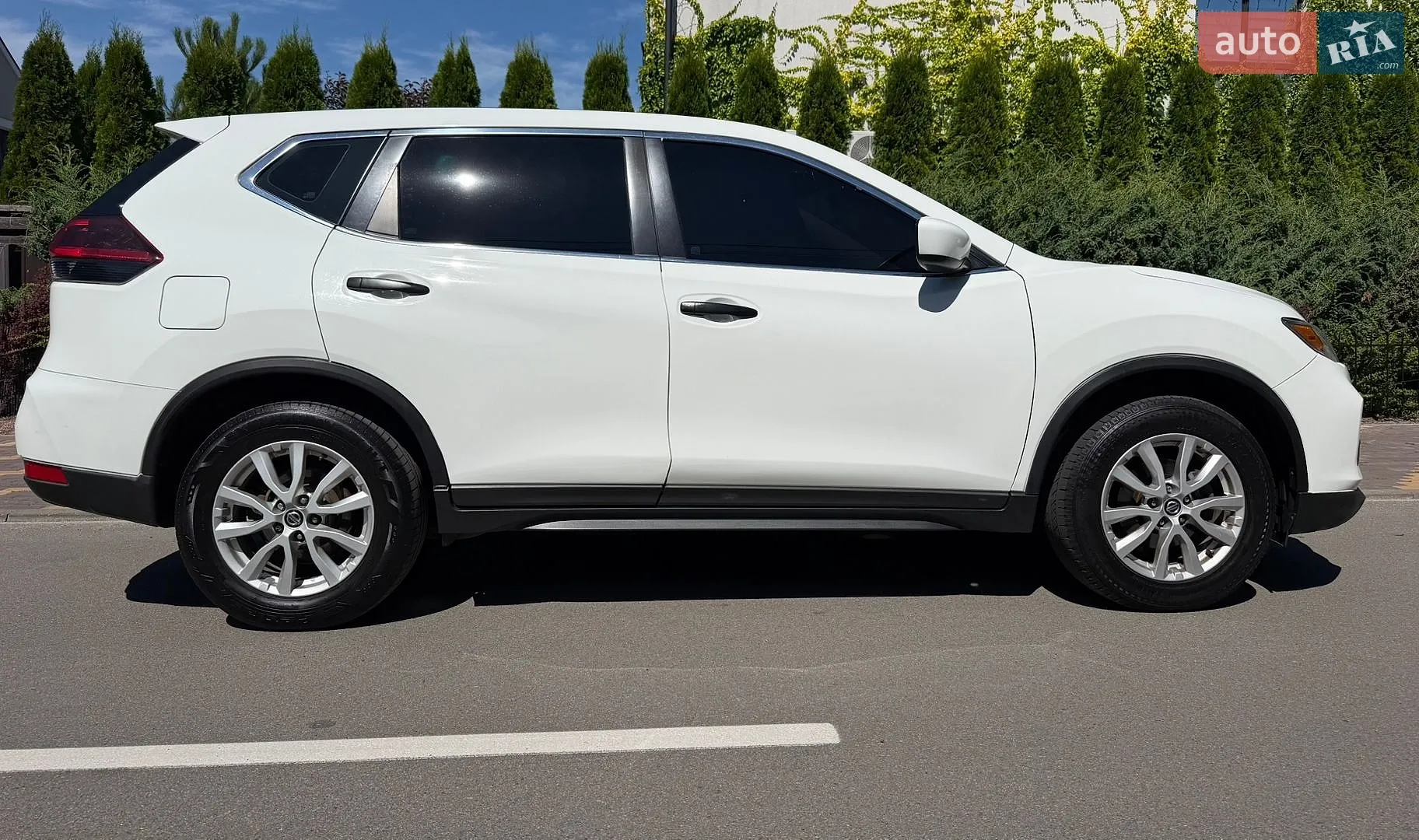 2018 Nissan Rogue - мініатюра 4