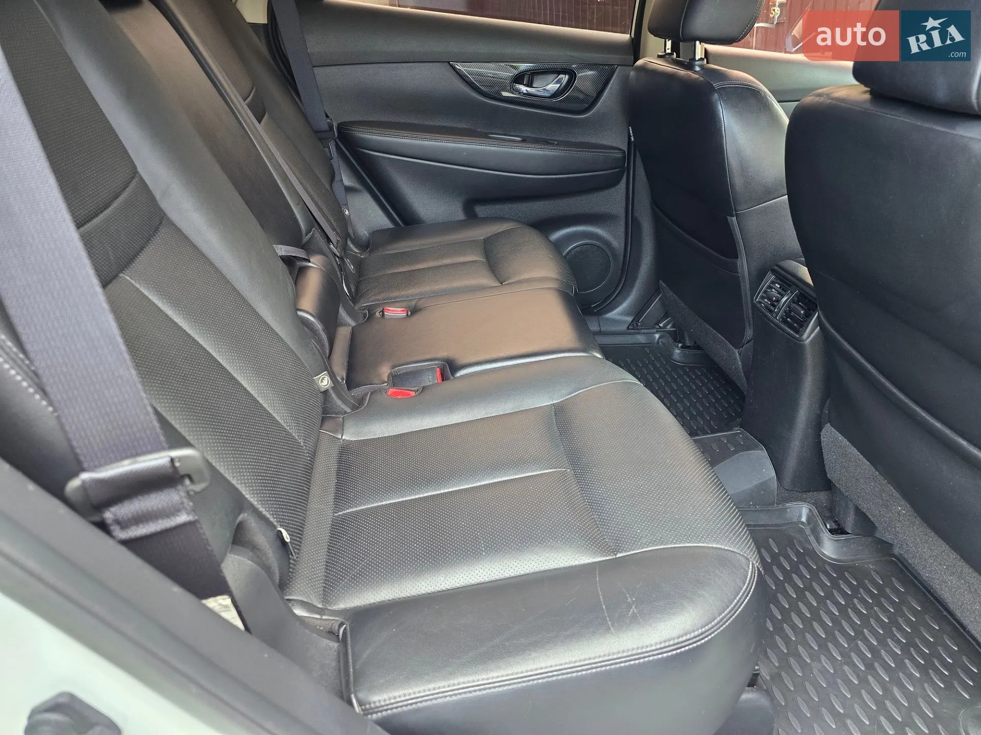 2016 Nissan Rogue - мініатюра 20