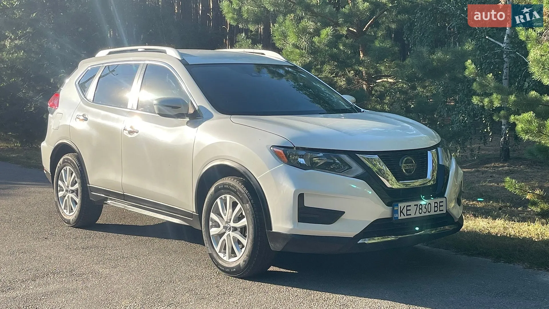 2019 Nissan Rogue - мініатюра 16