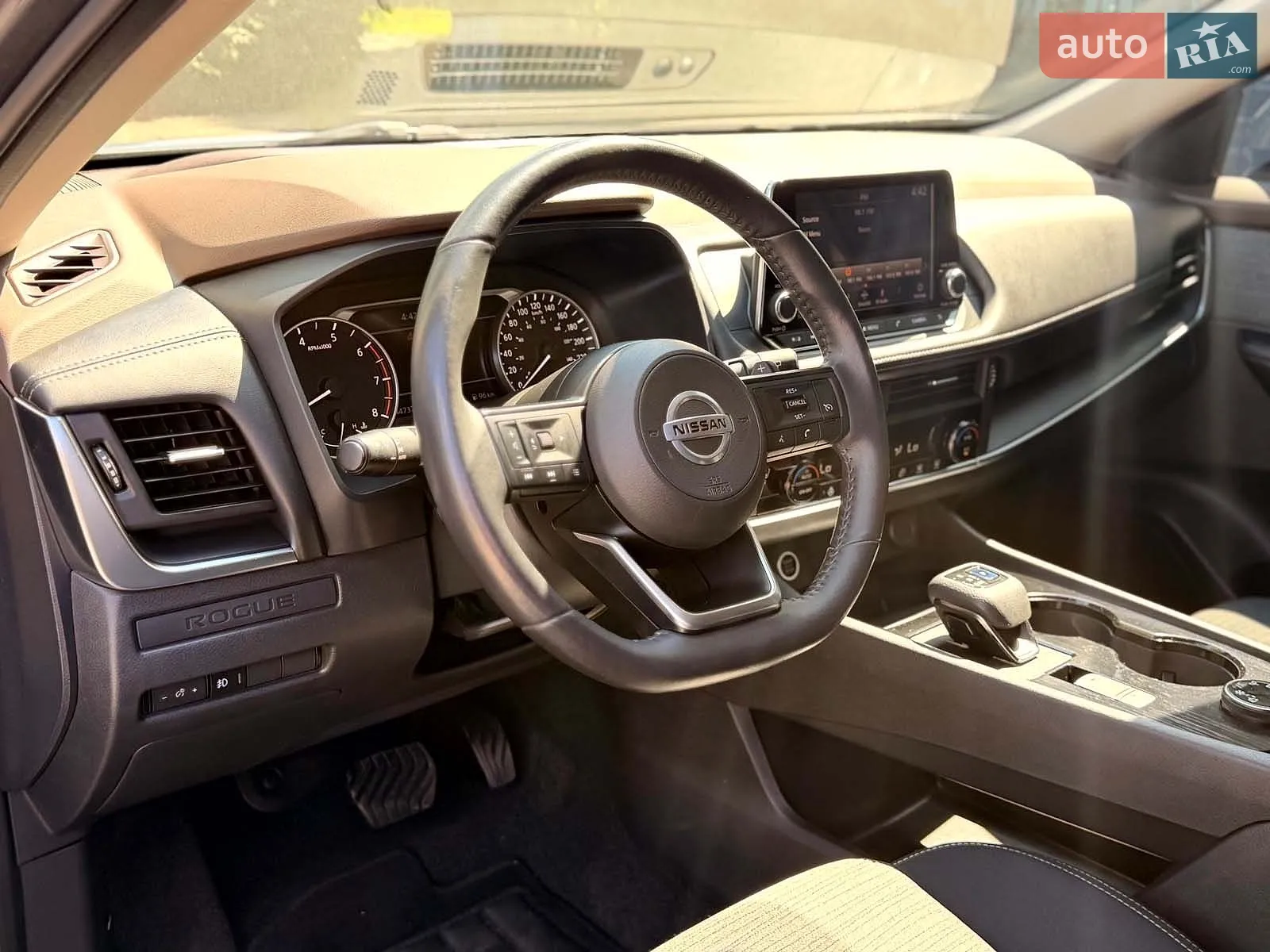 2021 Nissan Rogue - мініатюра 12