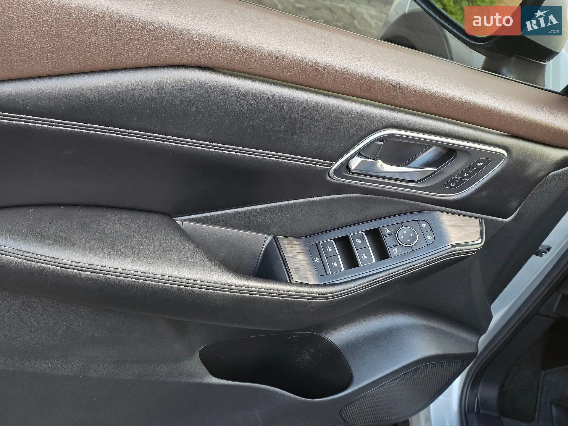 2021 Nissan Rogue - мініатюра 28