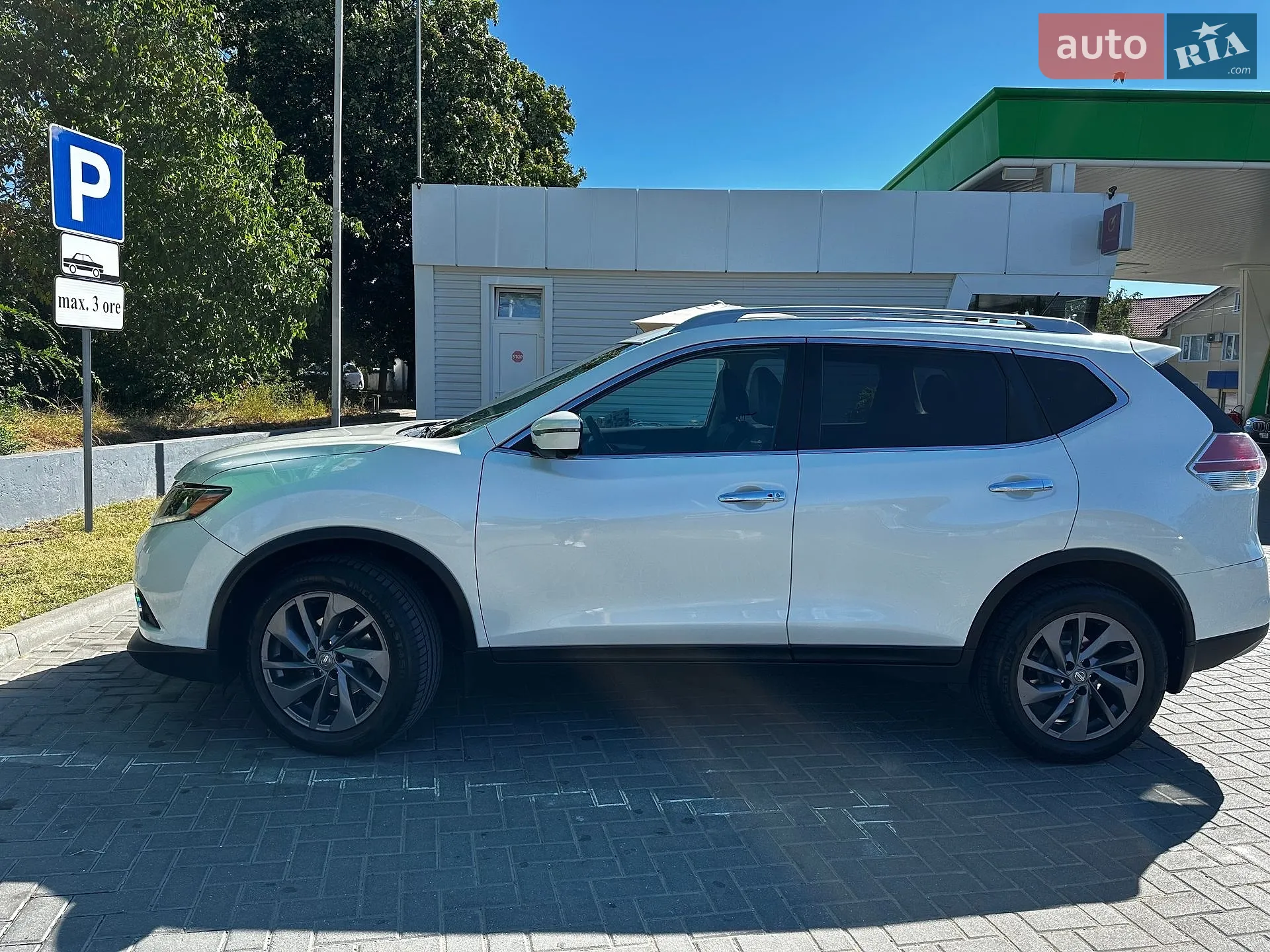 2016 Nissan Rogue - мініатюра 16