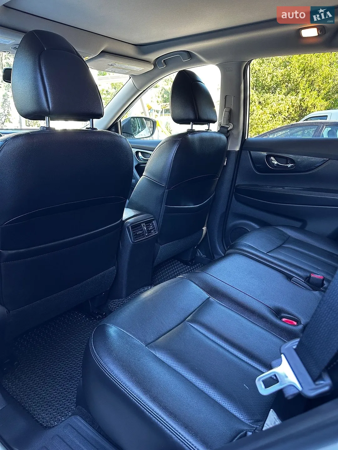 2016 Nissan Rogue - мініатюра 49