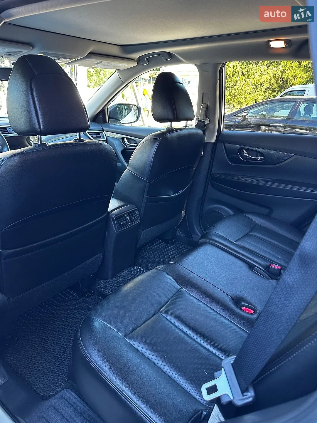 2016 Nissan Rogue - мініатюра 50