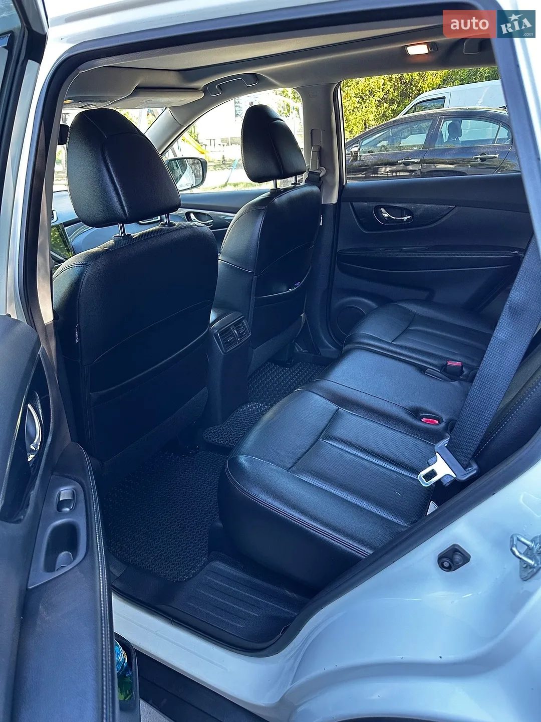 2016 Nissan Rogue - мініатюра 52
