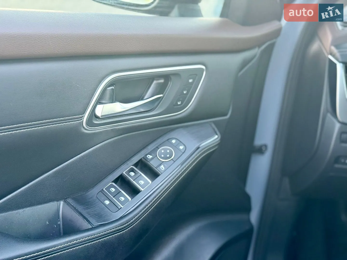 2021 Nissan Rogue - мініатюра 24