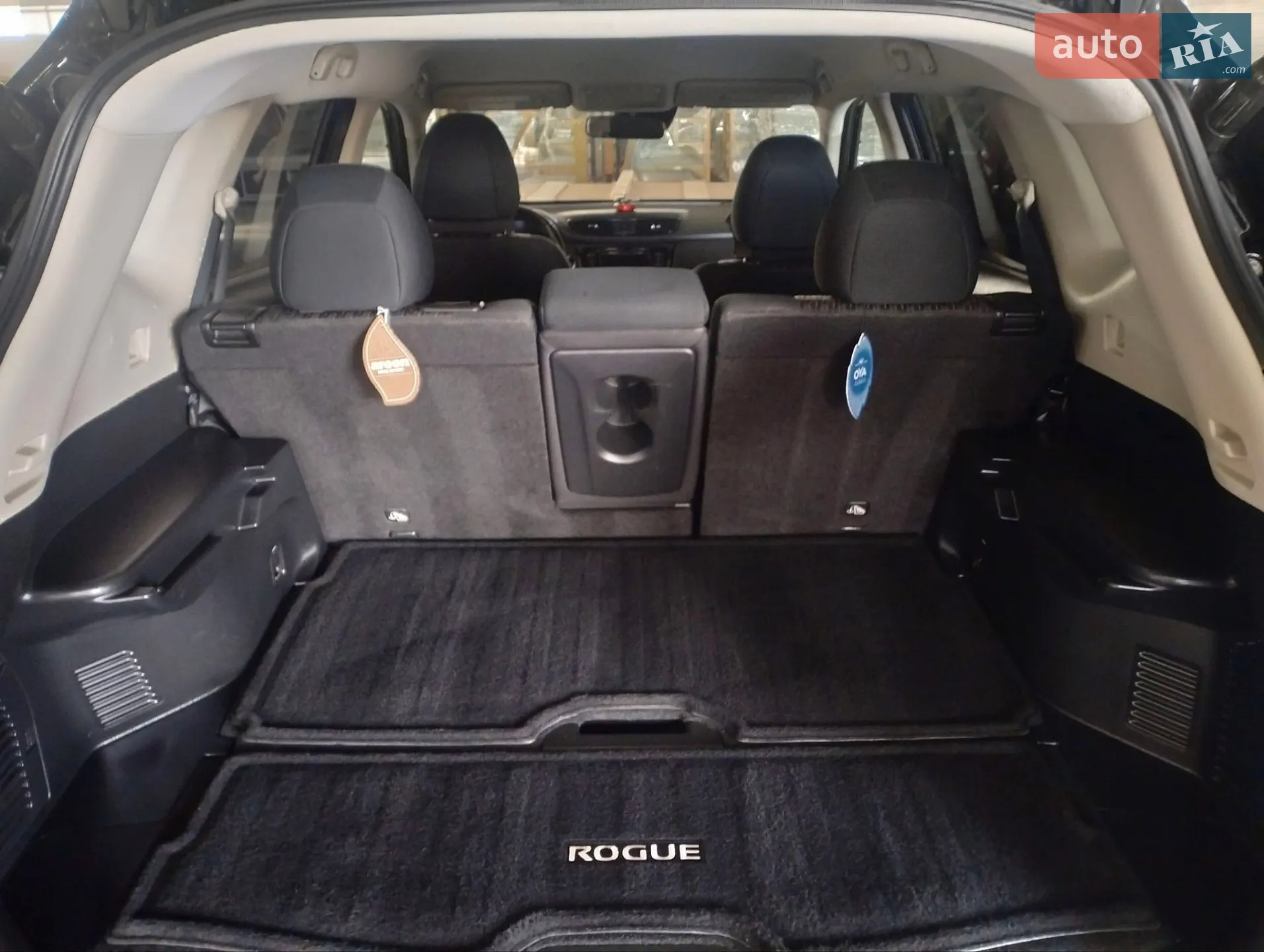 2019 Nissan Rogue - мініатюра 15