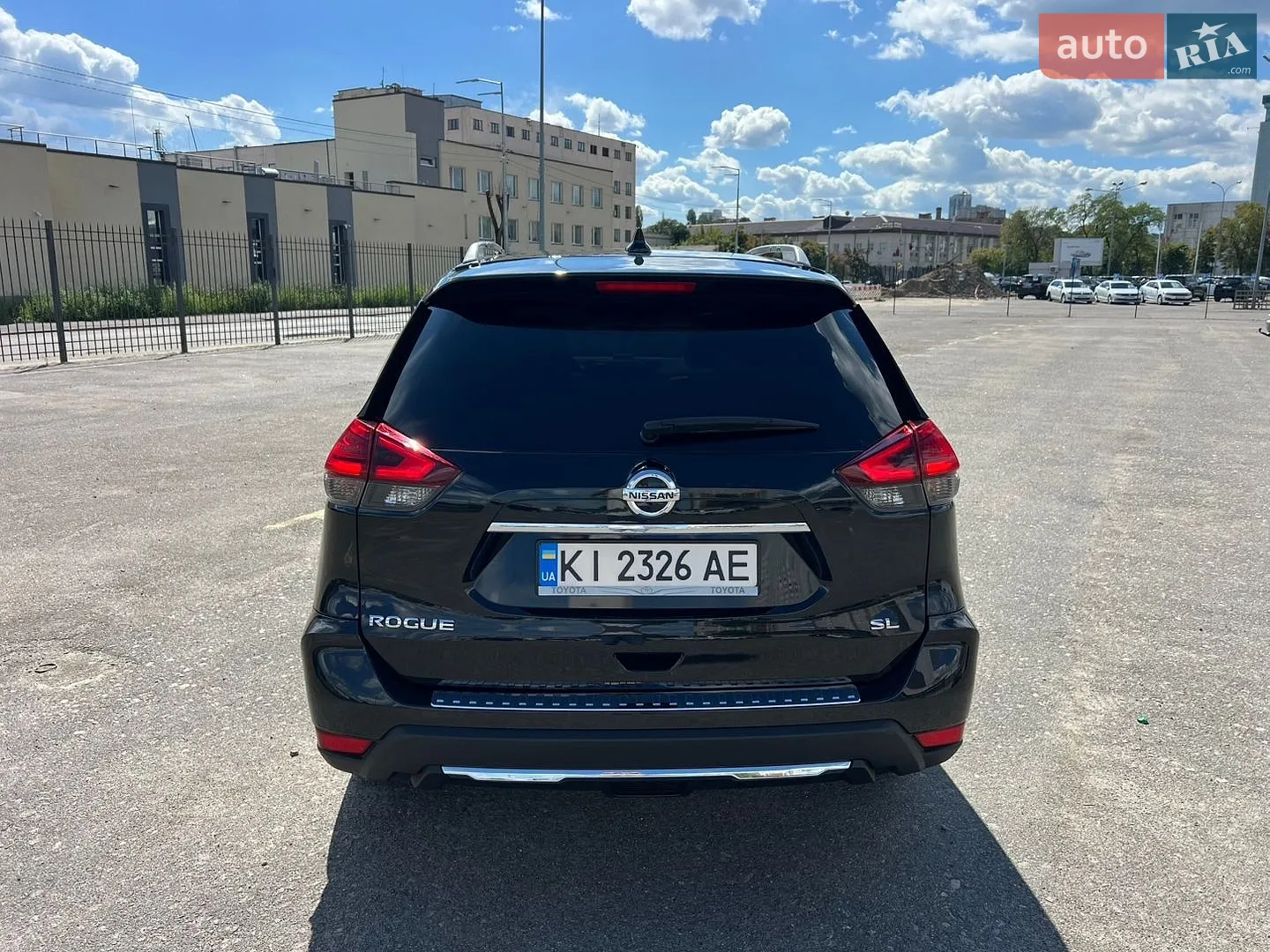 2017 Nissan Rogue - мініатюра 12