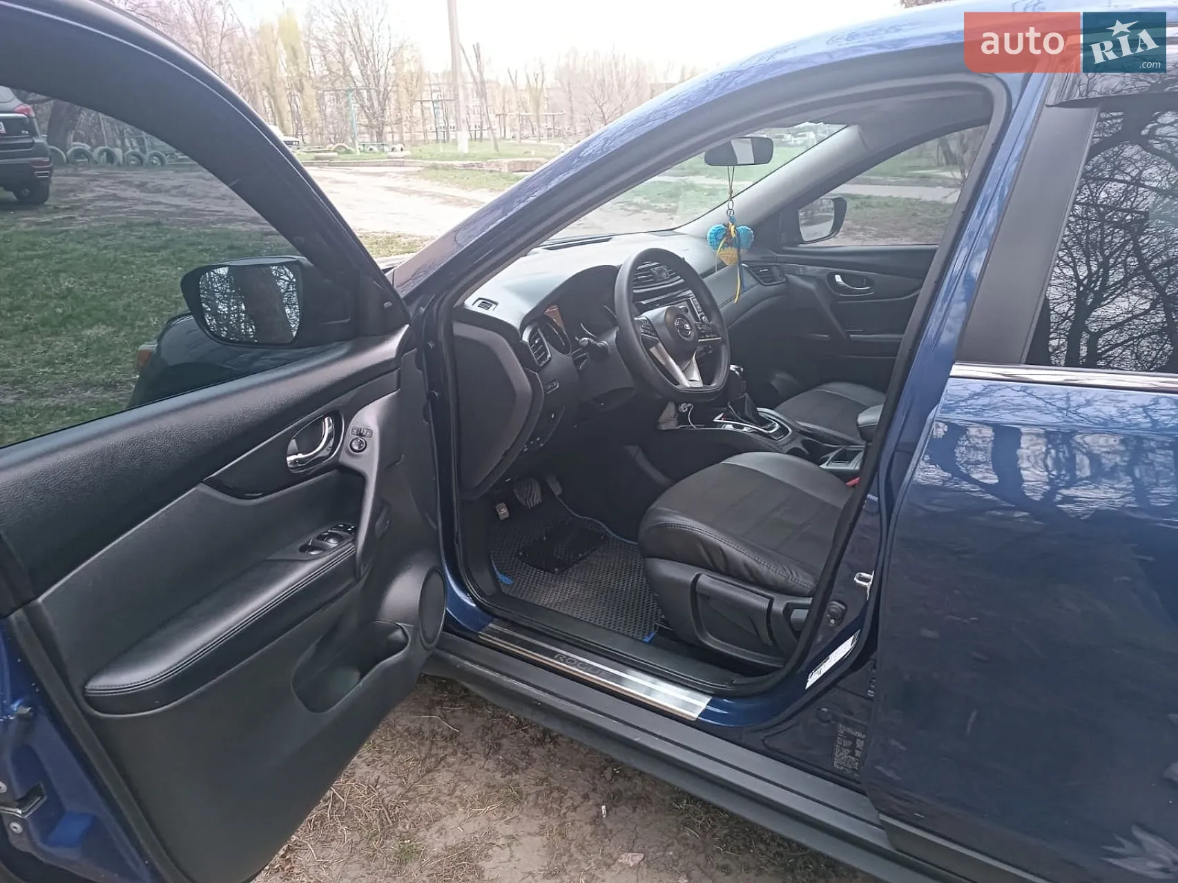 2017 Nissan Rogue - мініатюра 9