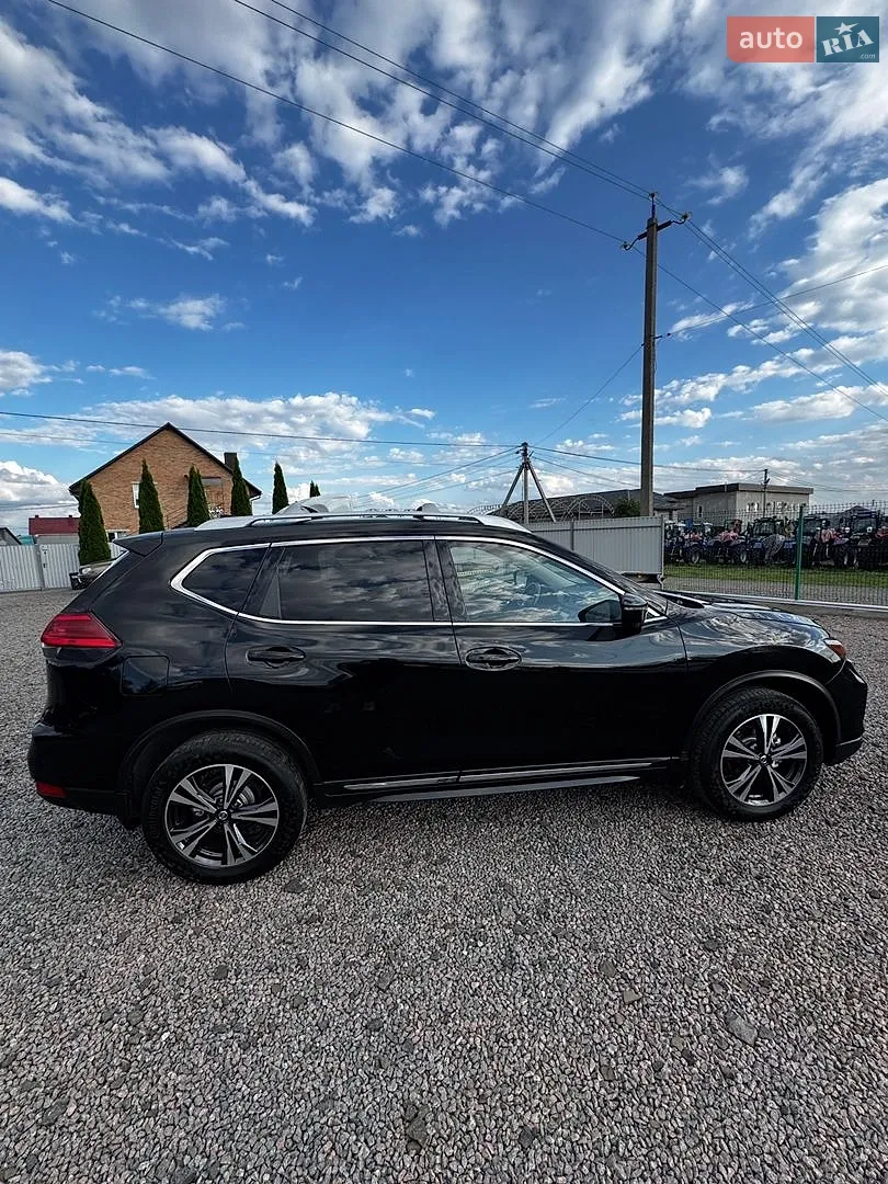 2017 Nissan Rogue - мініатюра 3