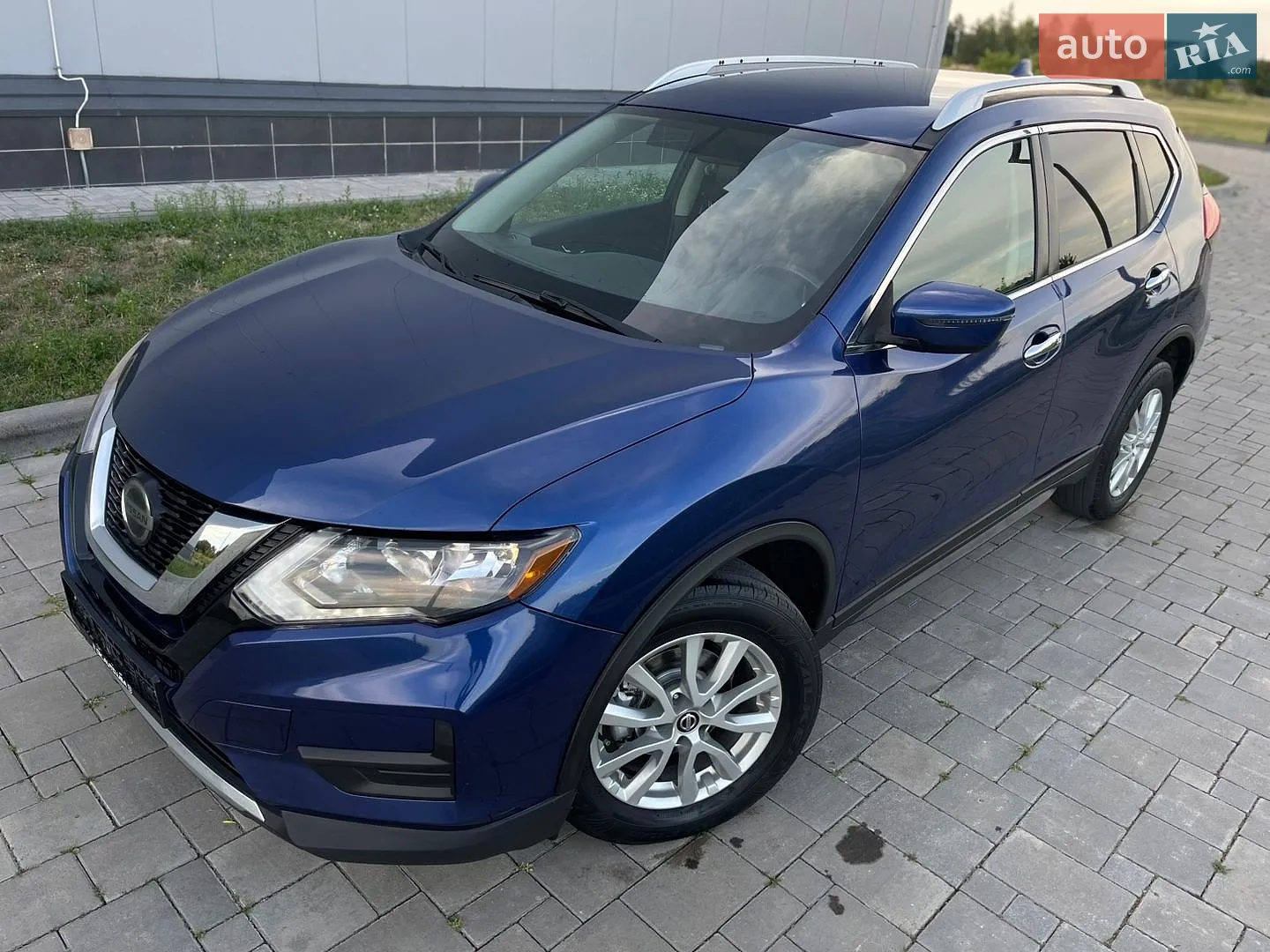 2018 Nissan Rogue - мініатюра 3