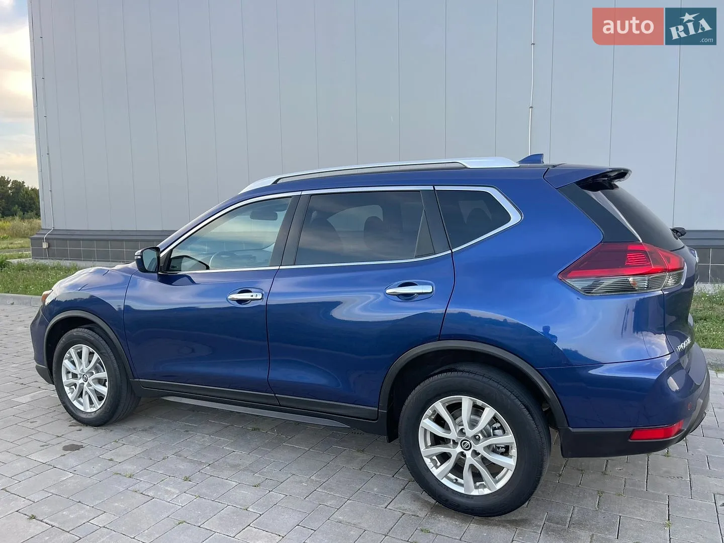 2018 Nissan Rogue - мініатюра 32