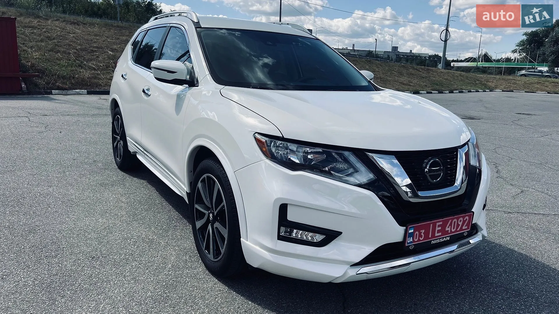 2019 Nissan Rogue - мініатюра 10