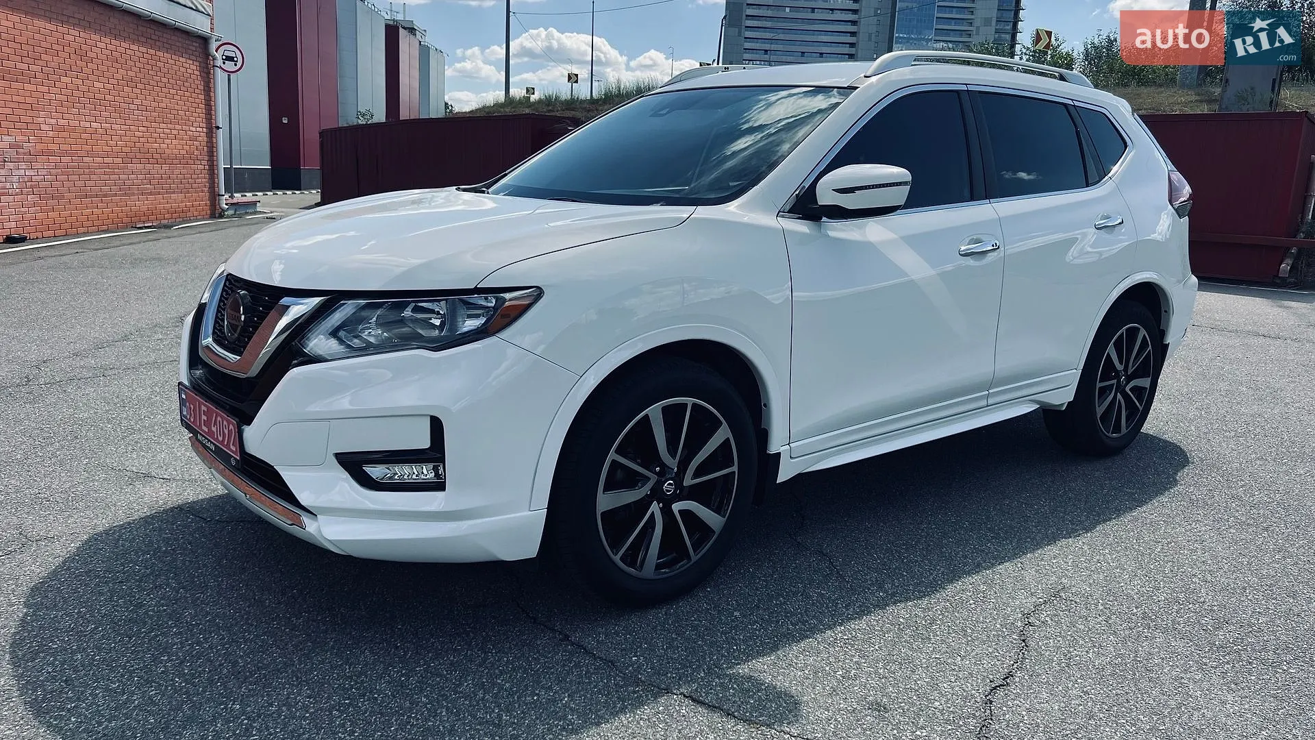 2019 Nissan Rogue - мініатюра 12
