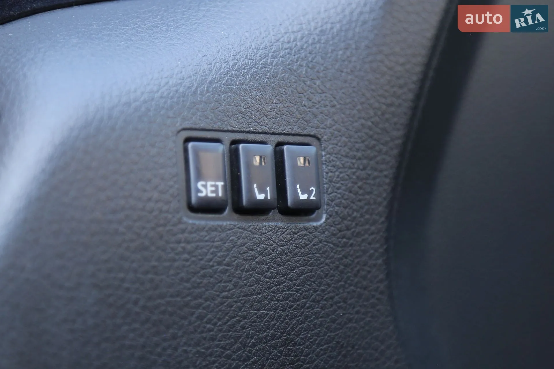 2016 Nissan Rogue - мініатюра 19