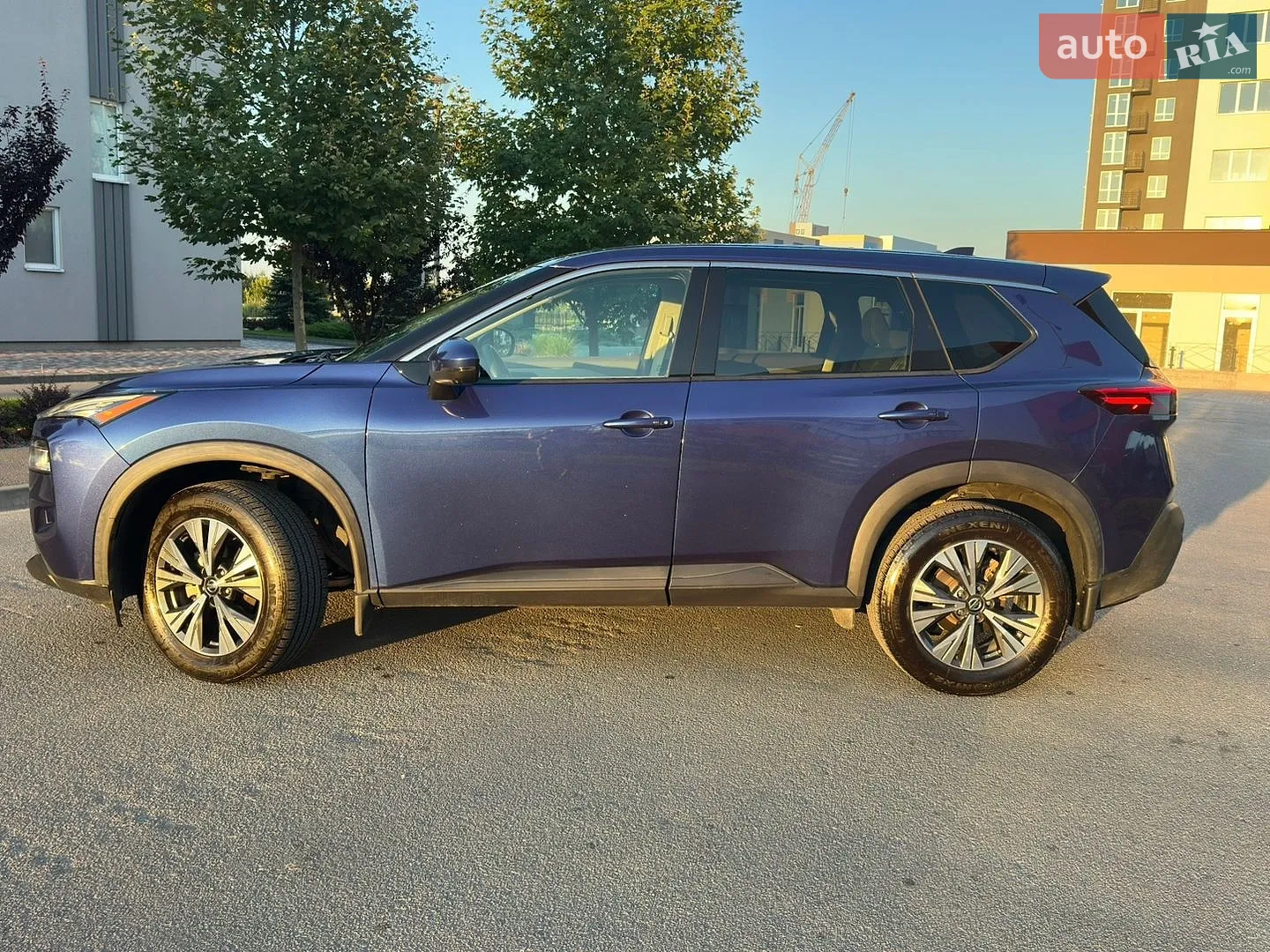 2020 Nissan Rogue - мініатюра 2