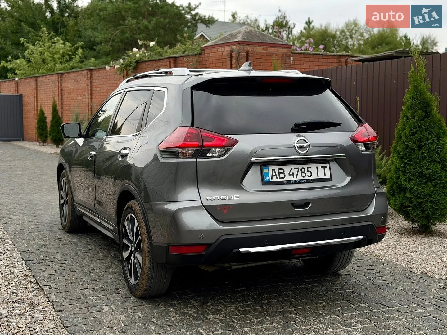 2018 Nissan Rogue - мініатюра 3