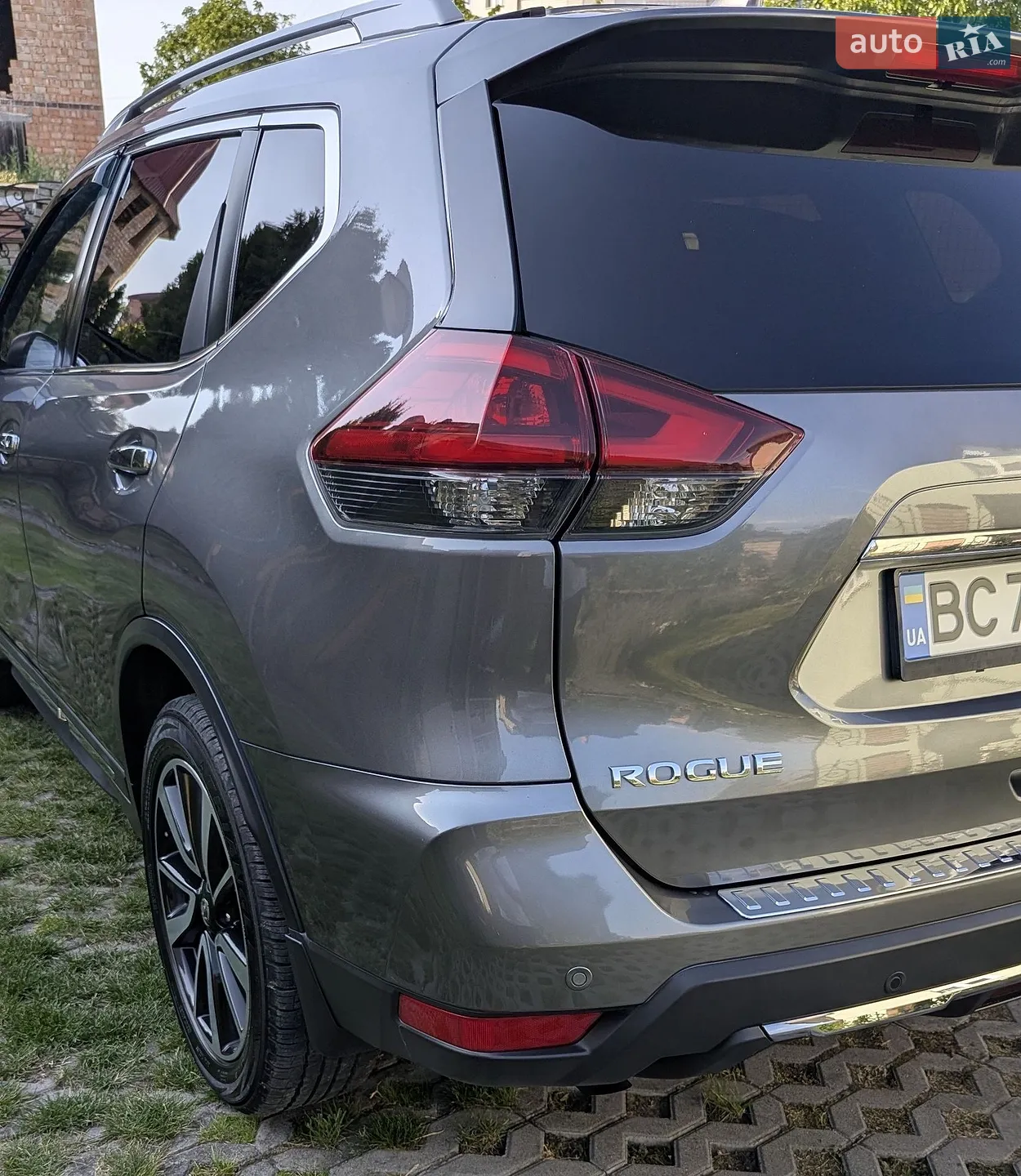 2019 Nissan Rogue - мініатюра 9