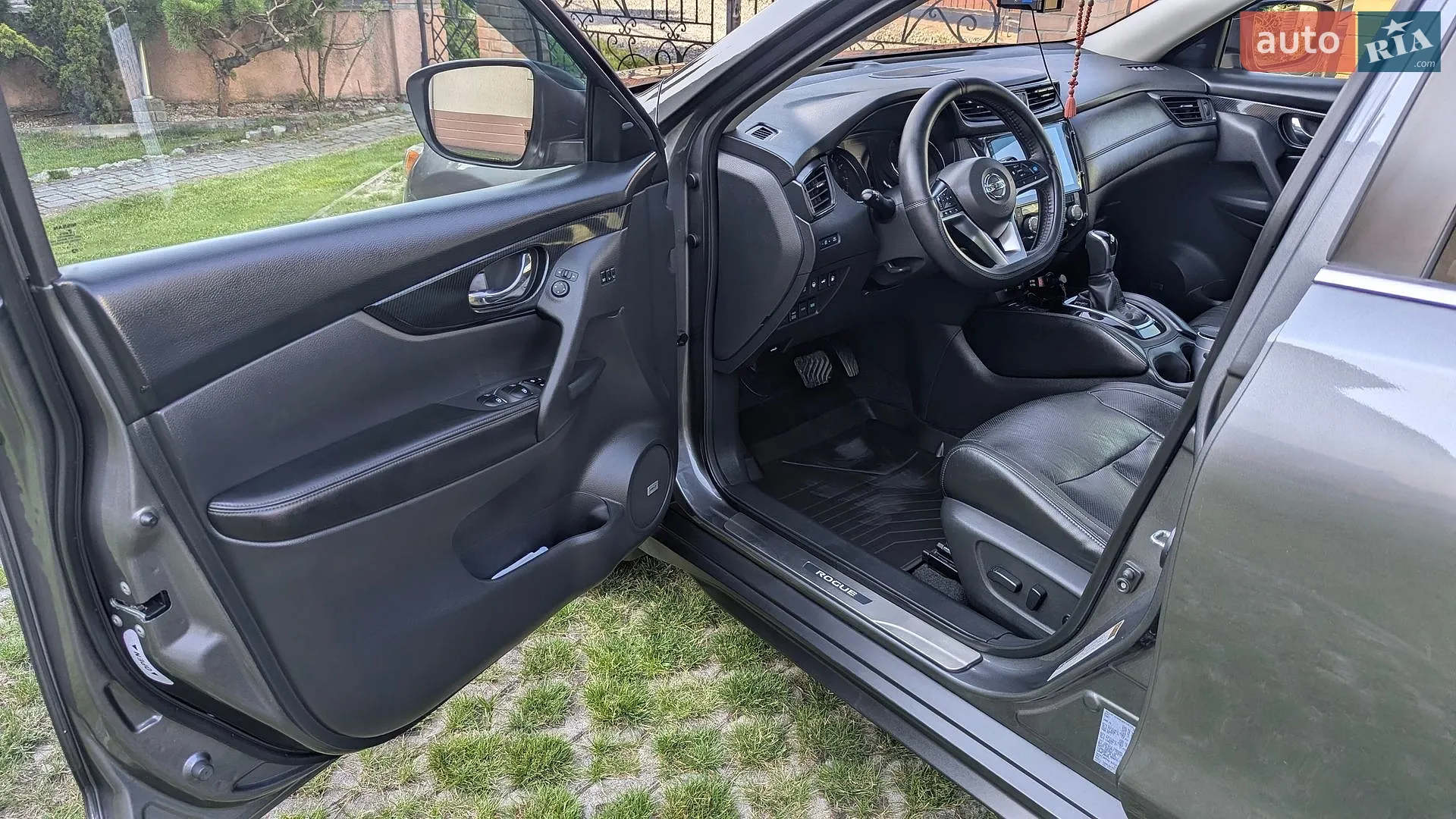 2019 Nissan Rogue - мініатюра 30