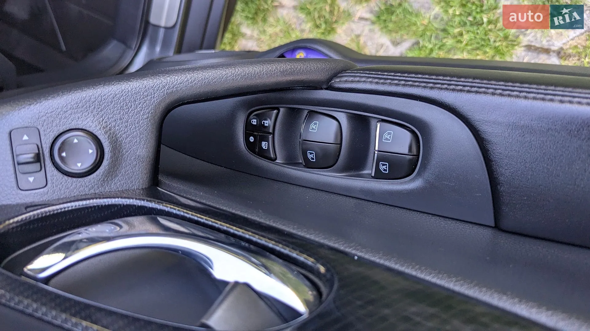 2019 Nissan Rogue - мініатюра 35