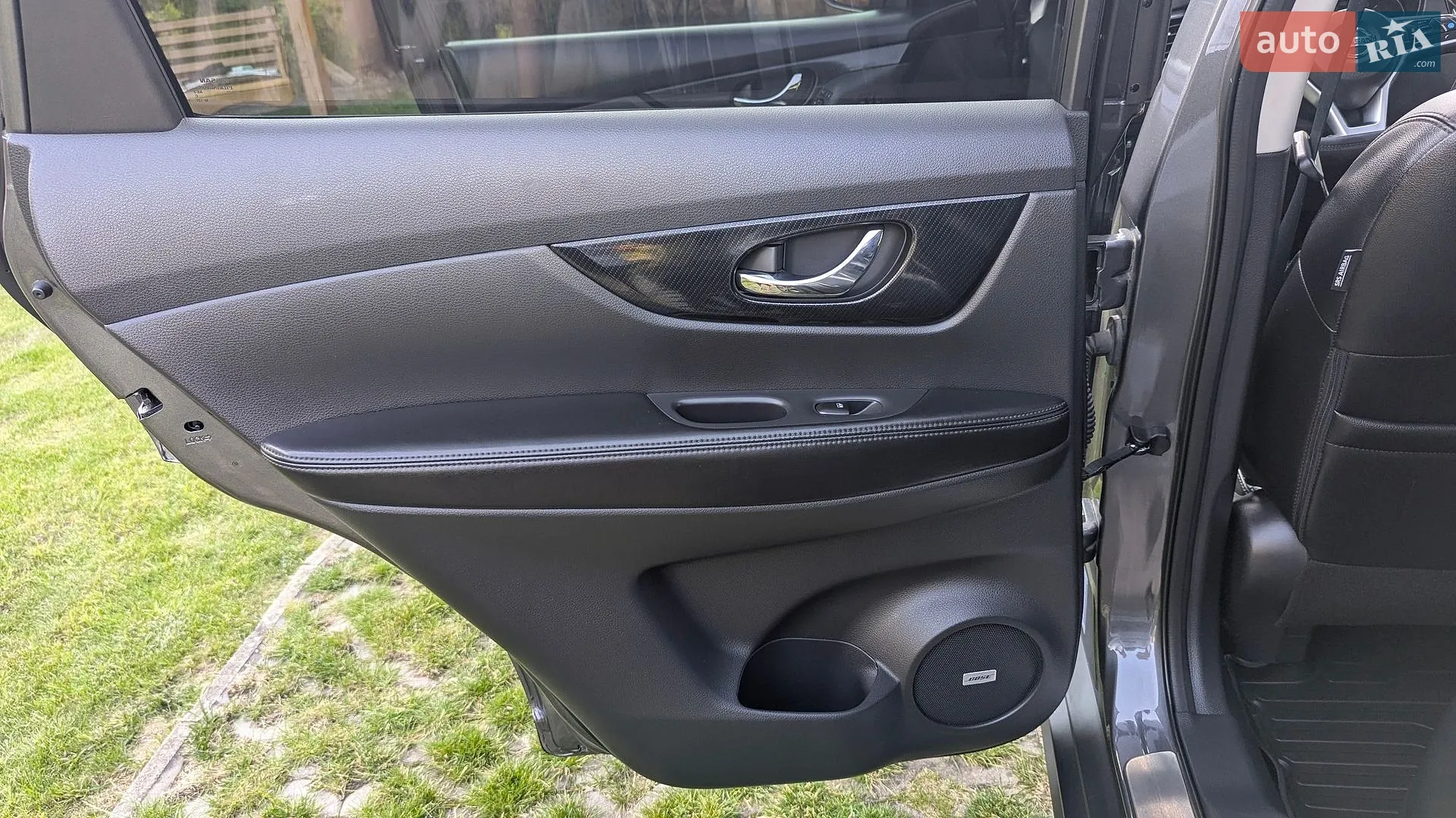 2019 Nissan Rogue - мініатюра 37