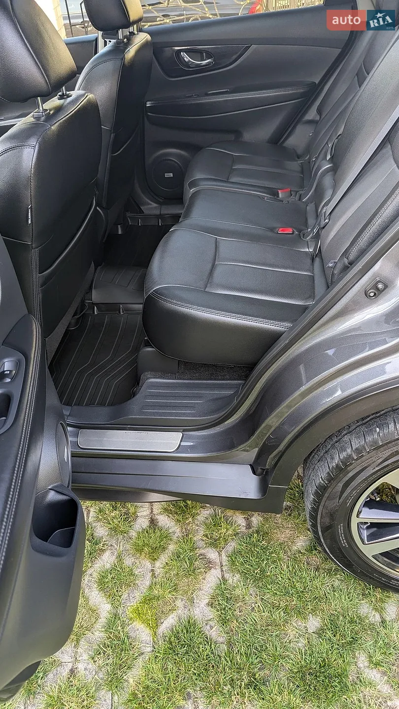 2019 Nissan Rogue - мініатюра 38