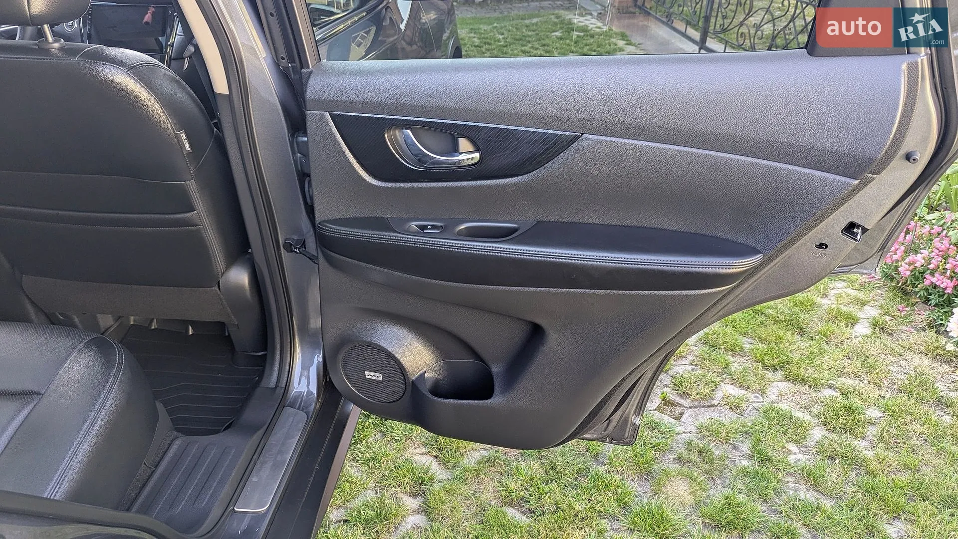 2019 Nissan Rogue - мініатюра 48