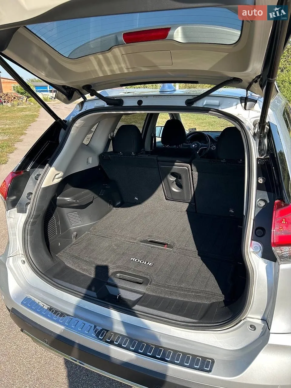 2018 Nissan Rogue - мініатюра 9